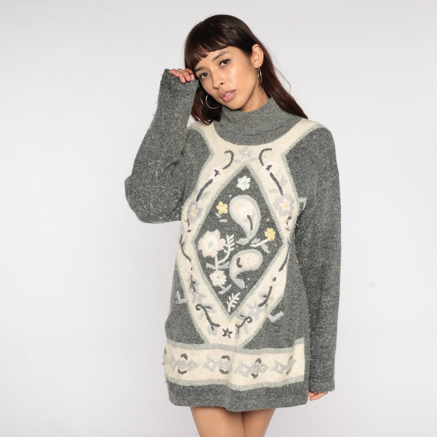 80s Grey Silk Turtleneck Sweater Paisley Floral Embroidered Knit Medium M