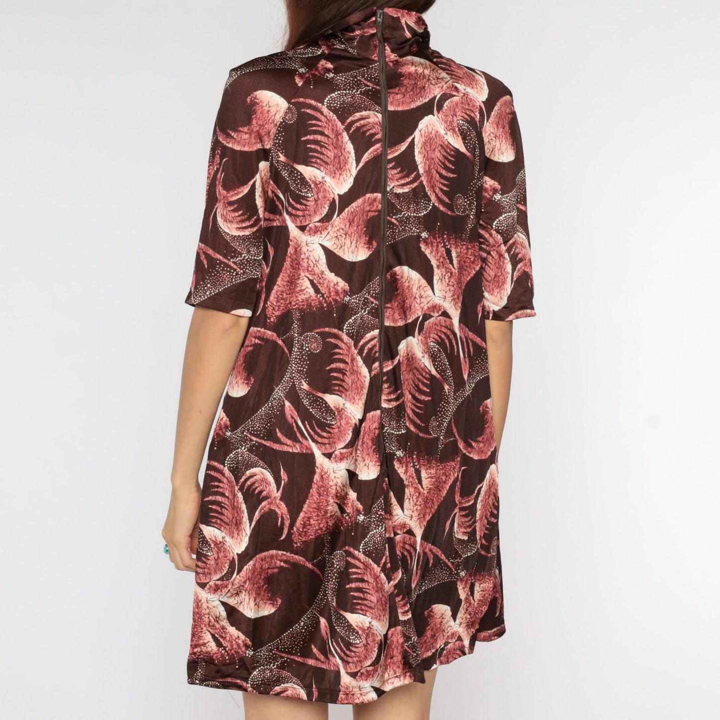 60s Mod Shift Dress Brown Abstract Bird Print Mock Neck Mini Medium