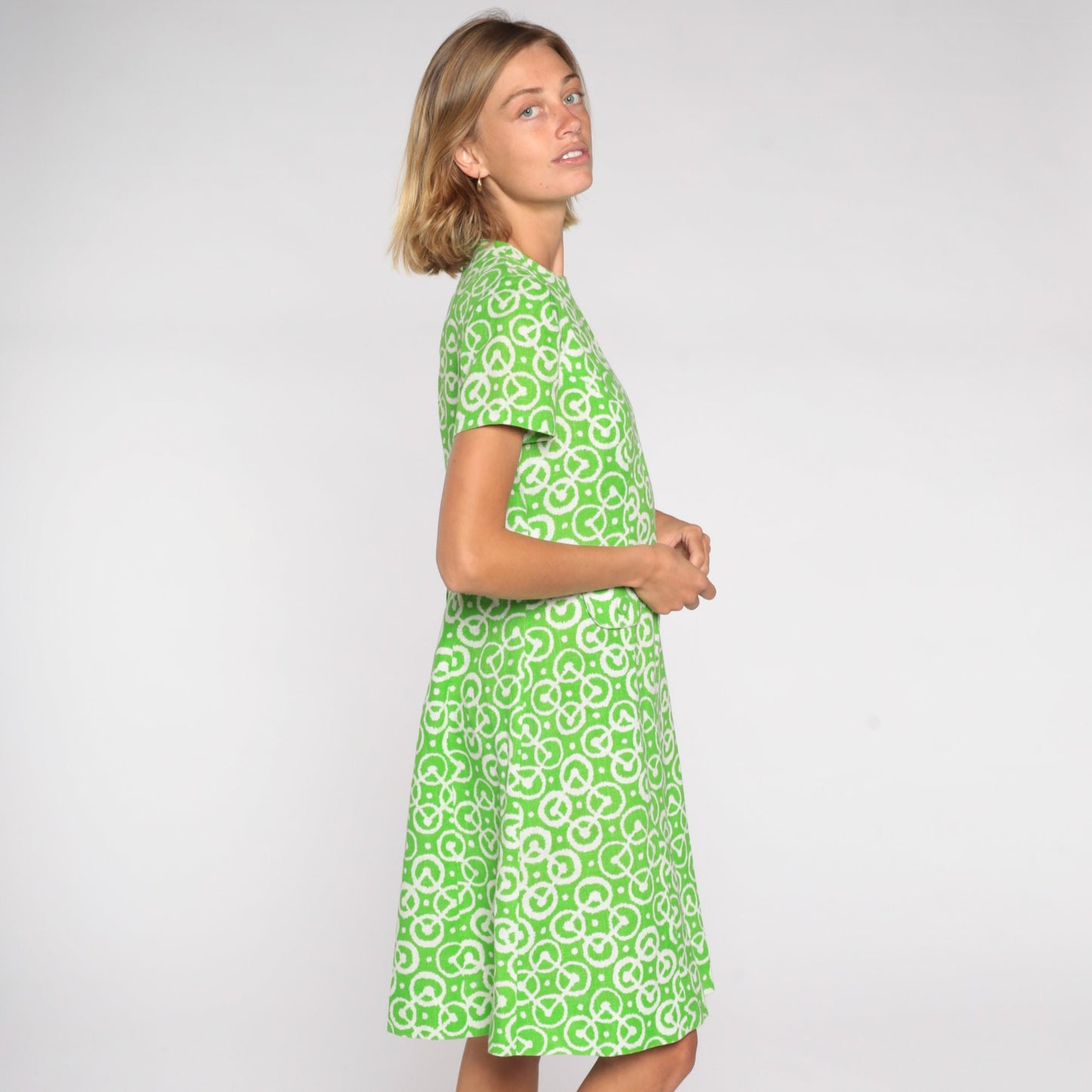 60s Green Geometric A-Line Shift Dress Short Sleeve Mini Pockets Small