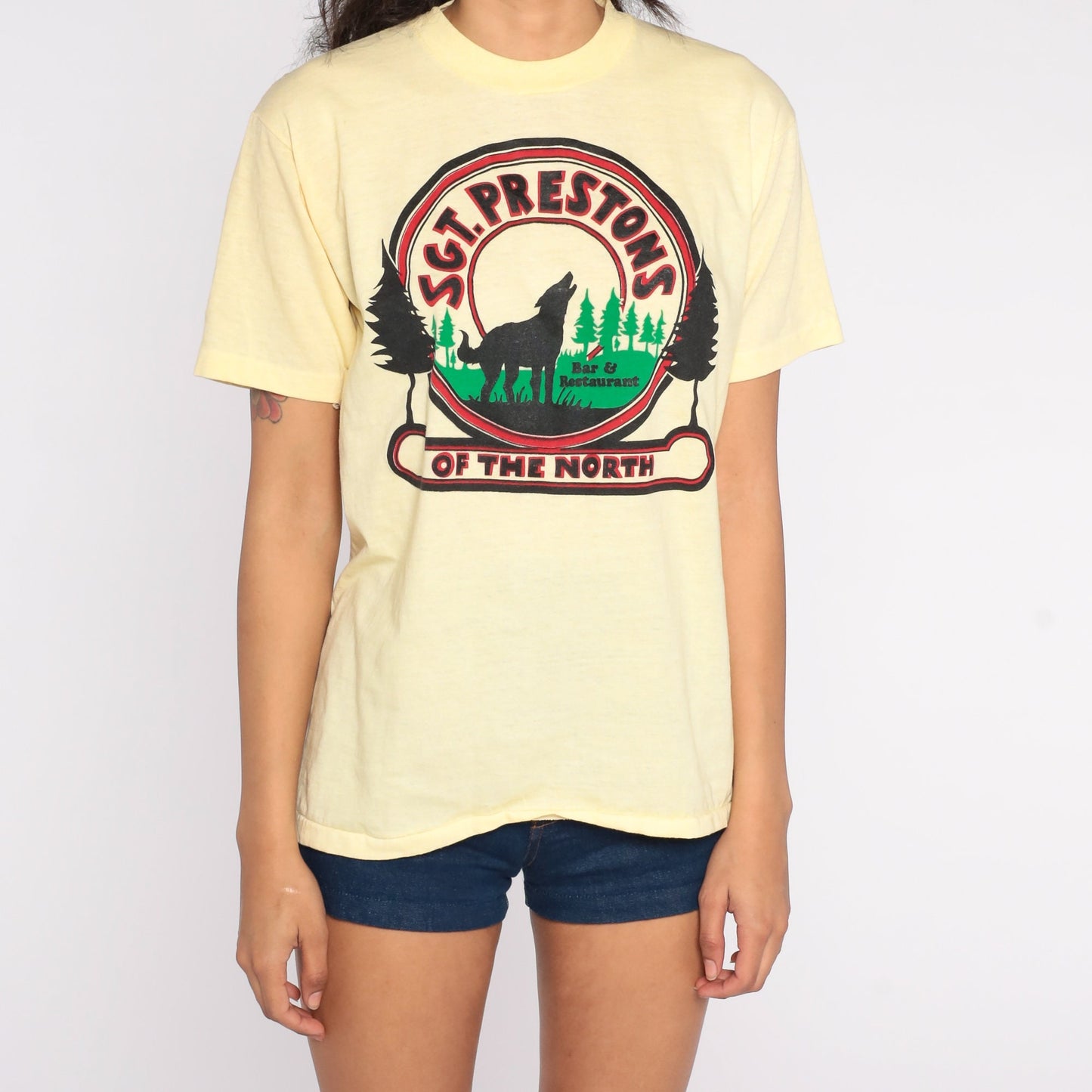80s Sgt Preston's of the North Graphic T-Shirt Yellow Lafayette Indiana Large