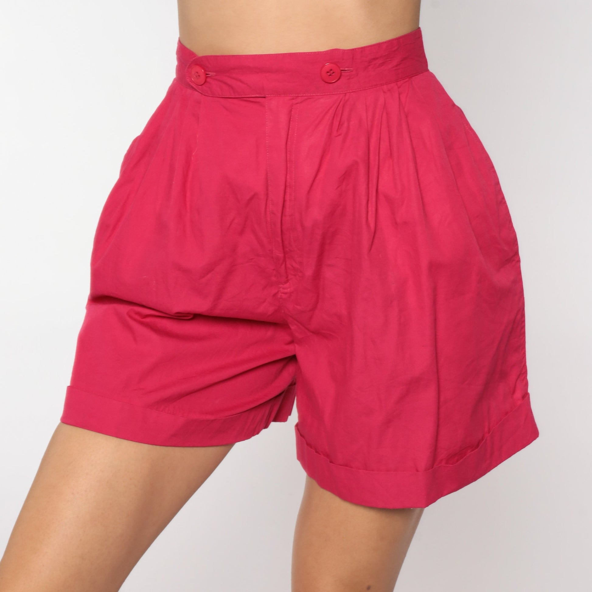 80s Deep Pink High-Waisted Pleated Cotton Shorts Small