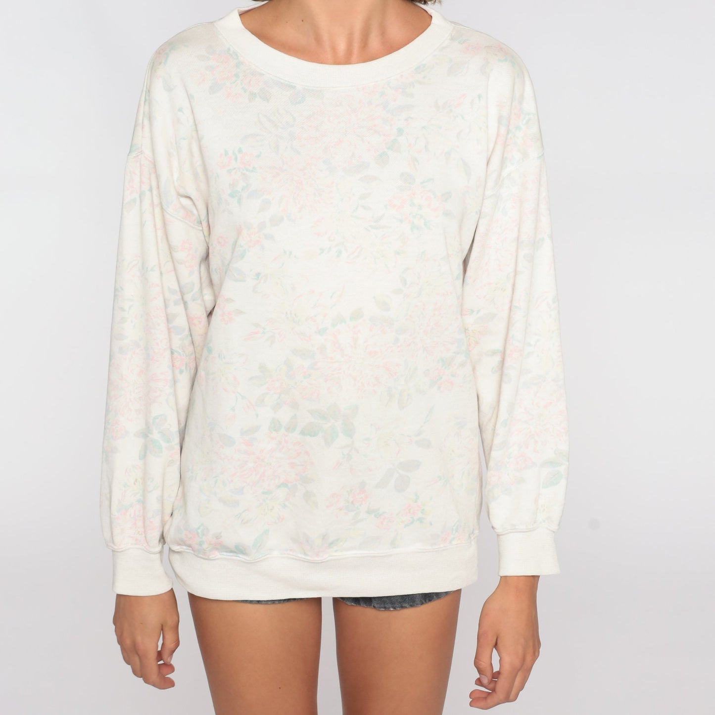 90s Floral Sweatshirt Muted Pastel Flower Print Crewneck Pullover Small
