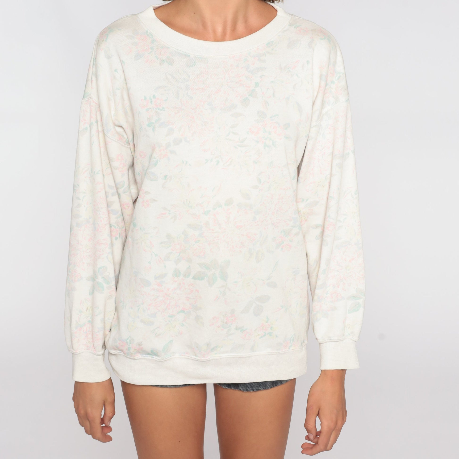 90s Floral Sweatshirt Muted Pastel Flower Print Crewneck Pullover Small