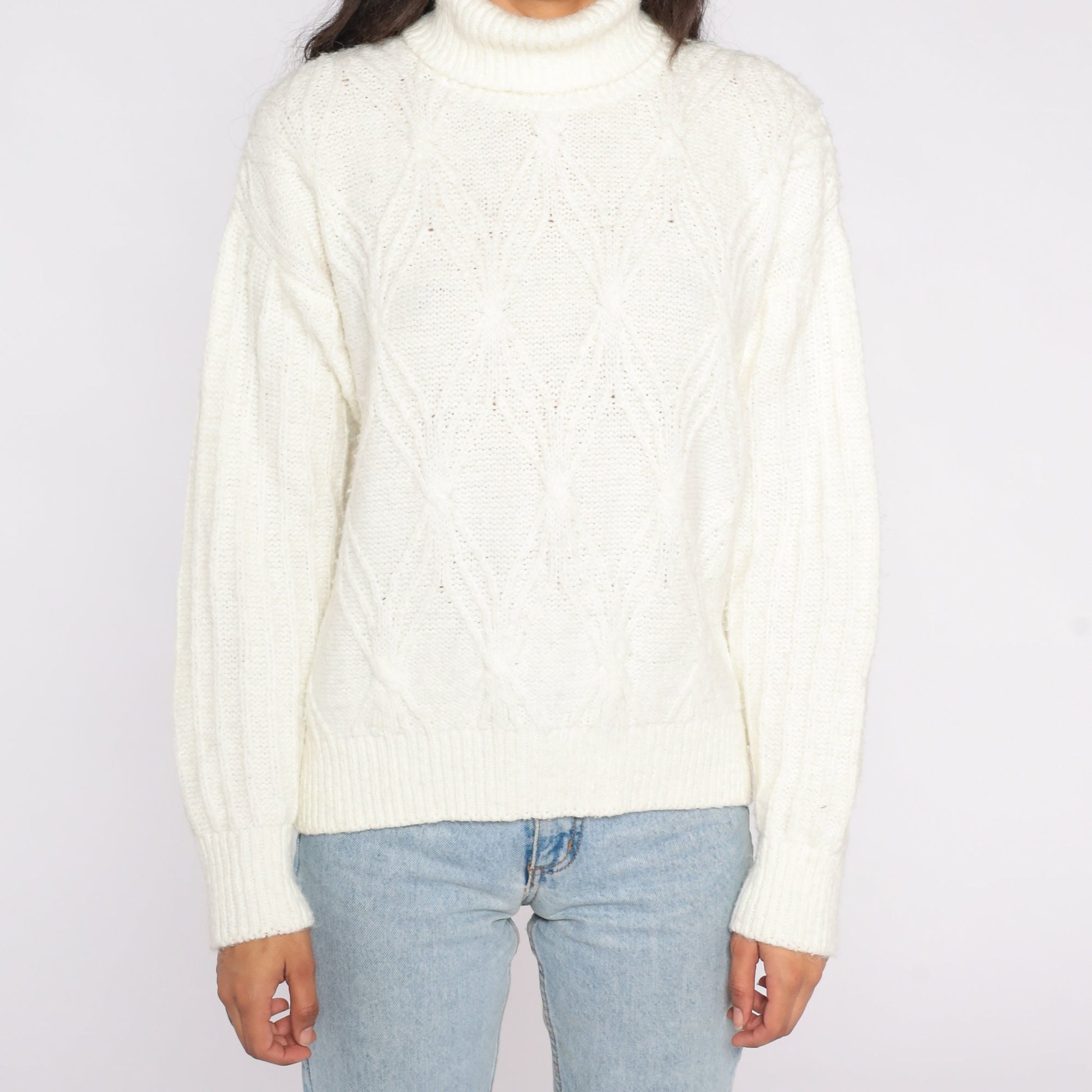 90s White Turtleneck Sweater Angora Blend Textured Pullover Medium