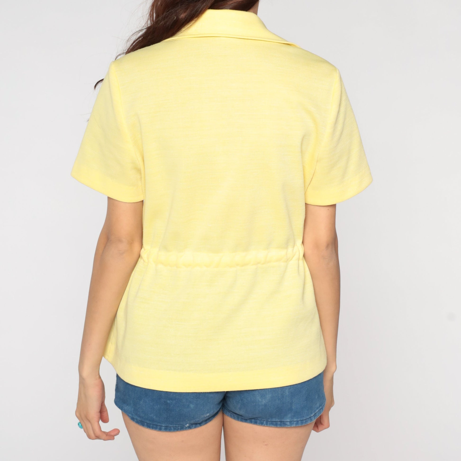 70s Yellow Tie Front Blouse Notched Collar Deep V Neck Short Sleeve Medium