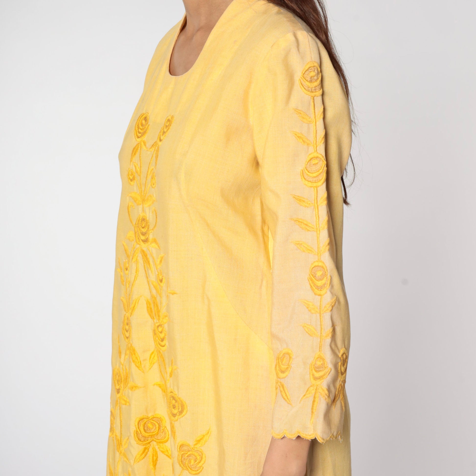 70s Yellow Floral Embroidered Midi Dress Long Sleeve Shift Small Medium