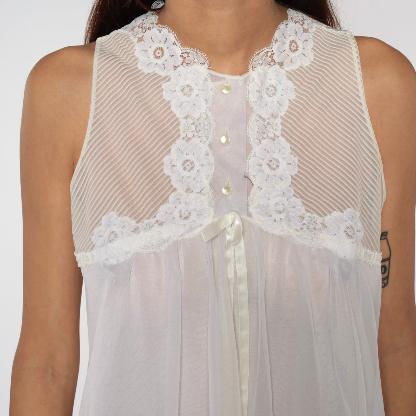 70s White Nylon Nightgown Mini Tent Cut Lace Trim Sleeveless Medium