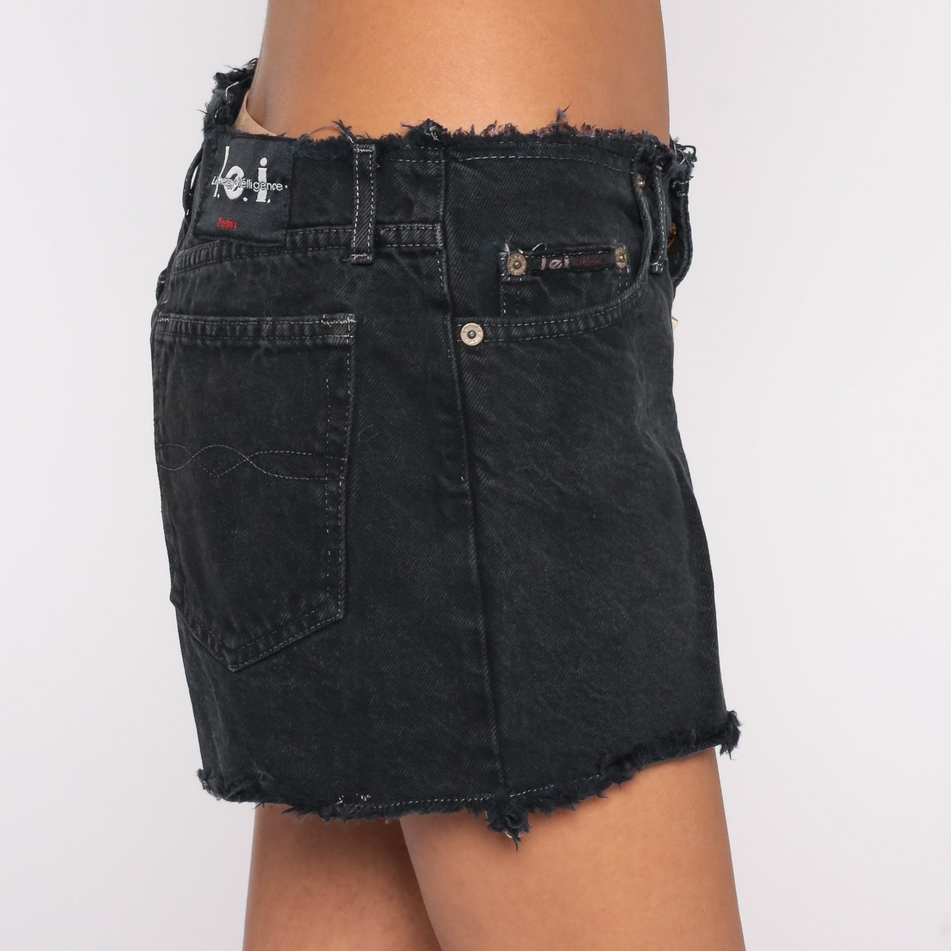 Y2K LEI Black Denim Cutoff Shorts Flower Bead Mid Rise Medium M