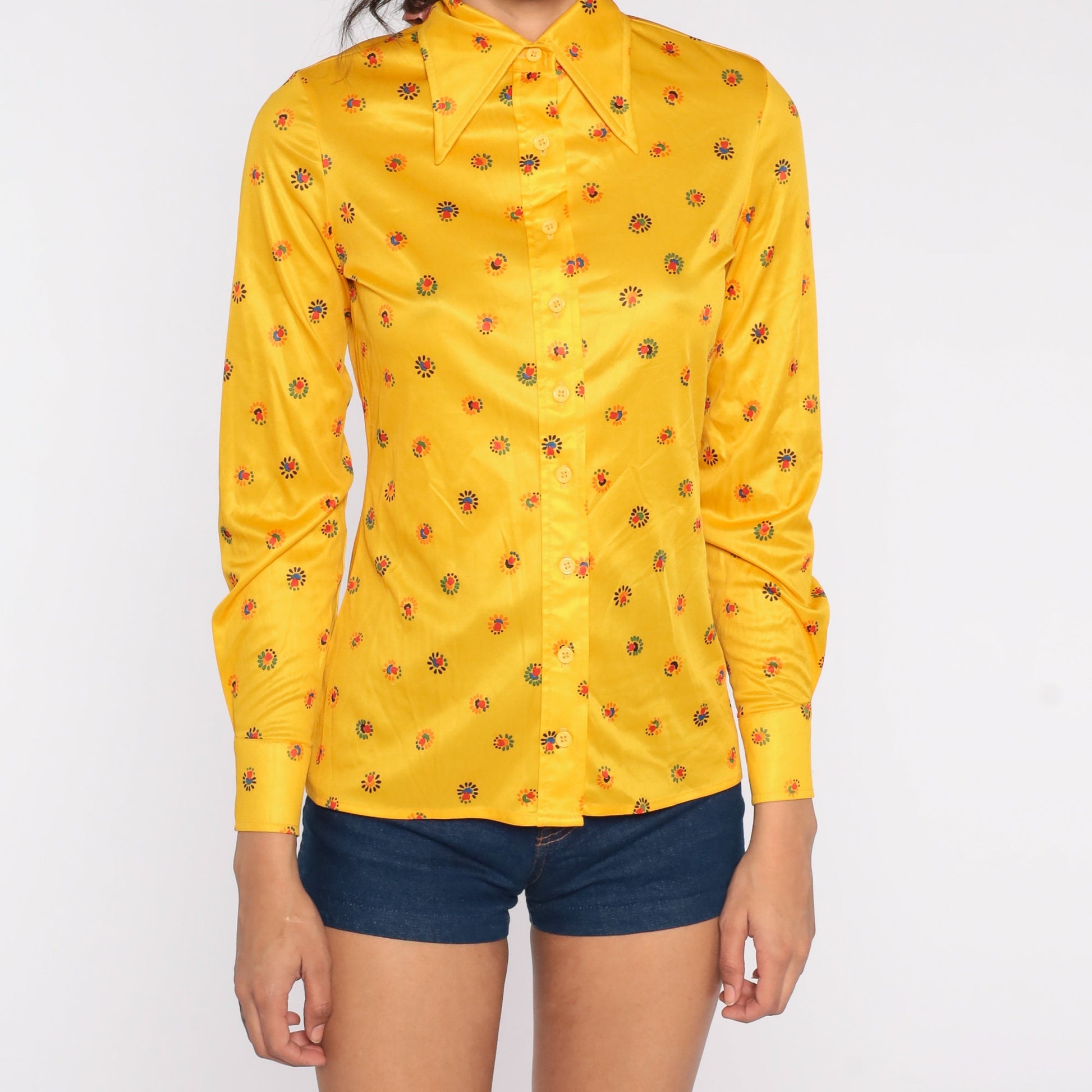 70s I. Magnin Yellow Floral Button-Up Blouse Pointed Collar Long Sleeve Small