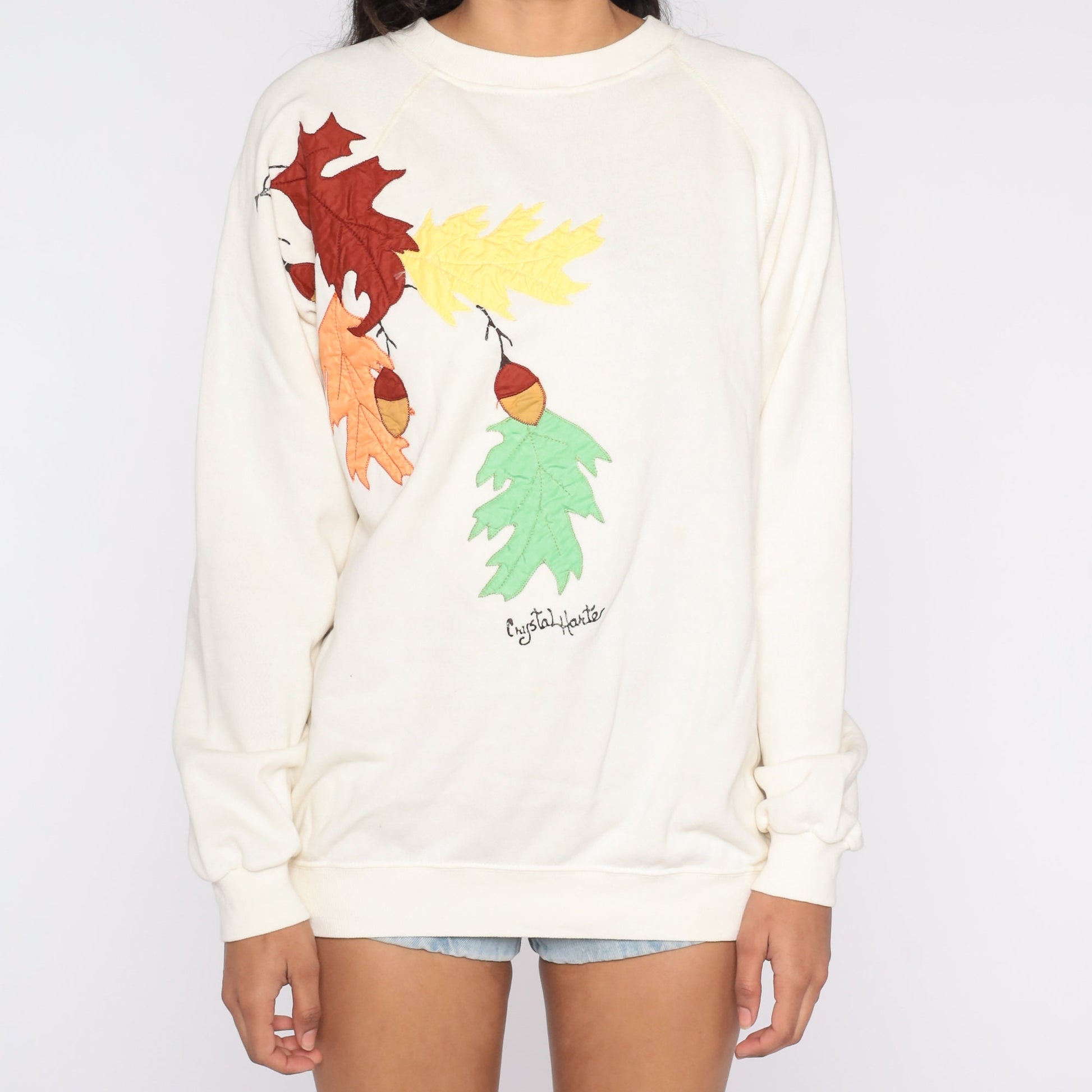 90s Leaves & Acorns Sweatshirt Cream Raglan Graphic Crewneck Large