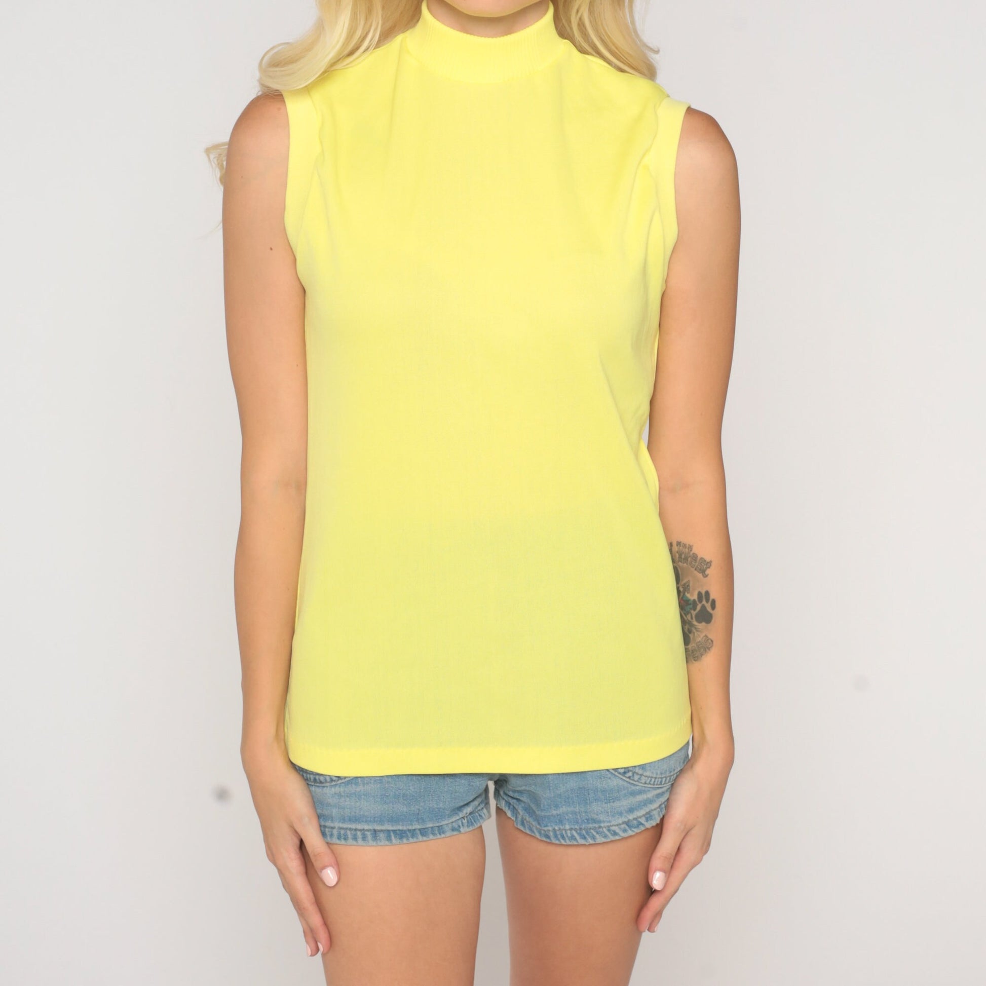 70s Yellow Sleeveless Mock Neck Tank Top Polyester Medium
