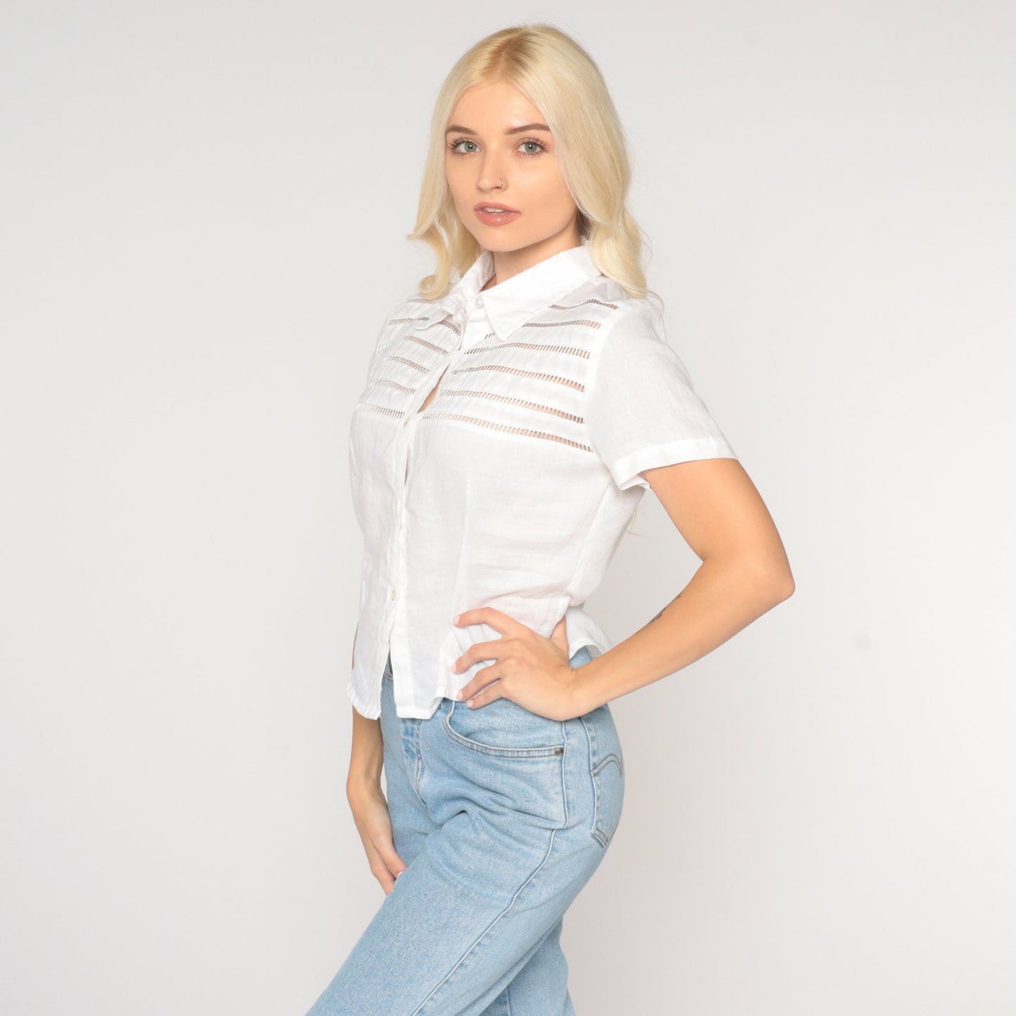 90s White Cutout Button-Up Blouse Short Sleeve Small S