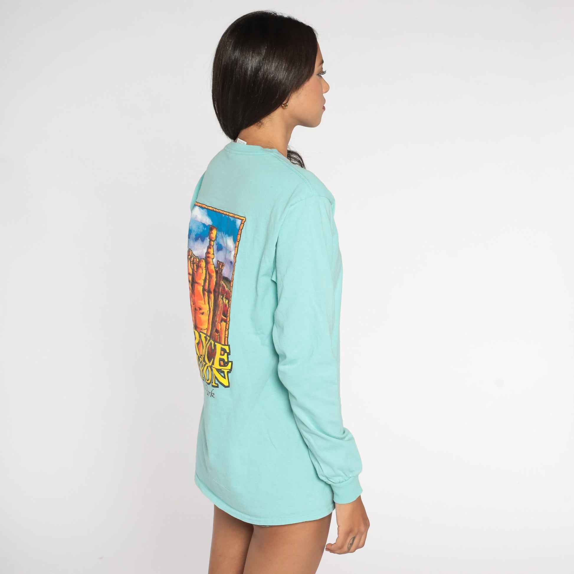 00s Bryce Canyon National Park Graphic Tee Mint Long Sleeve Medium