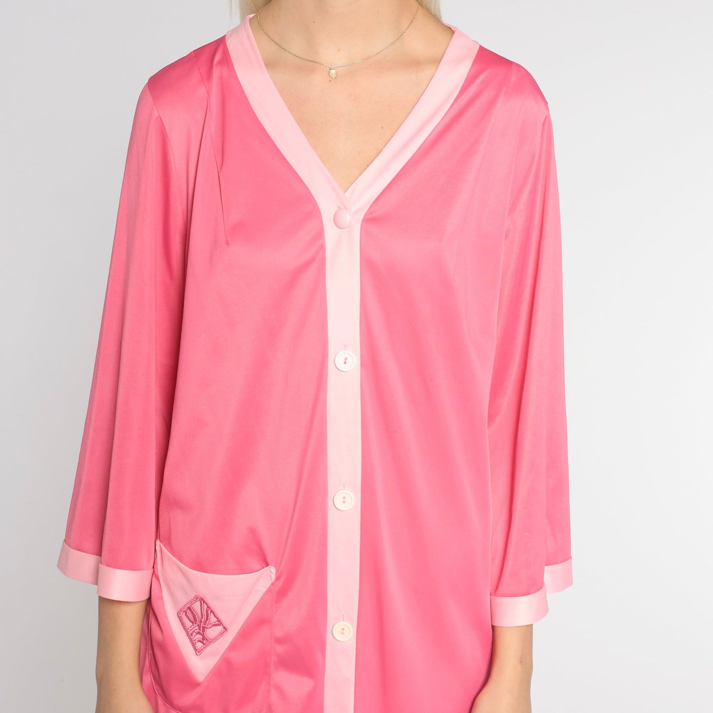 70s Pink Nylon Pajama Dress Embroidered Pocket Button-Up Nightgown Medium Large