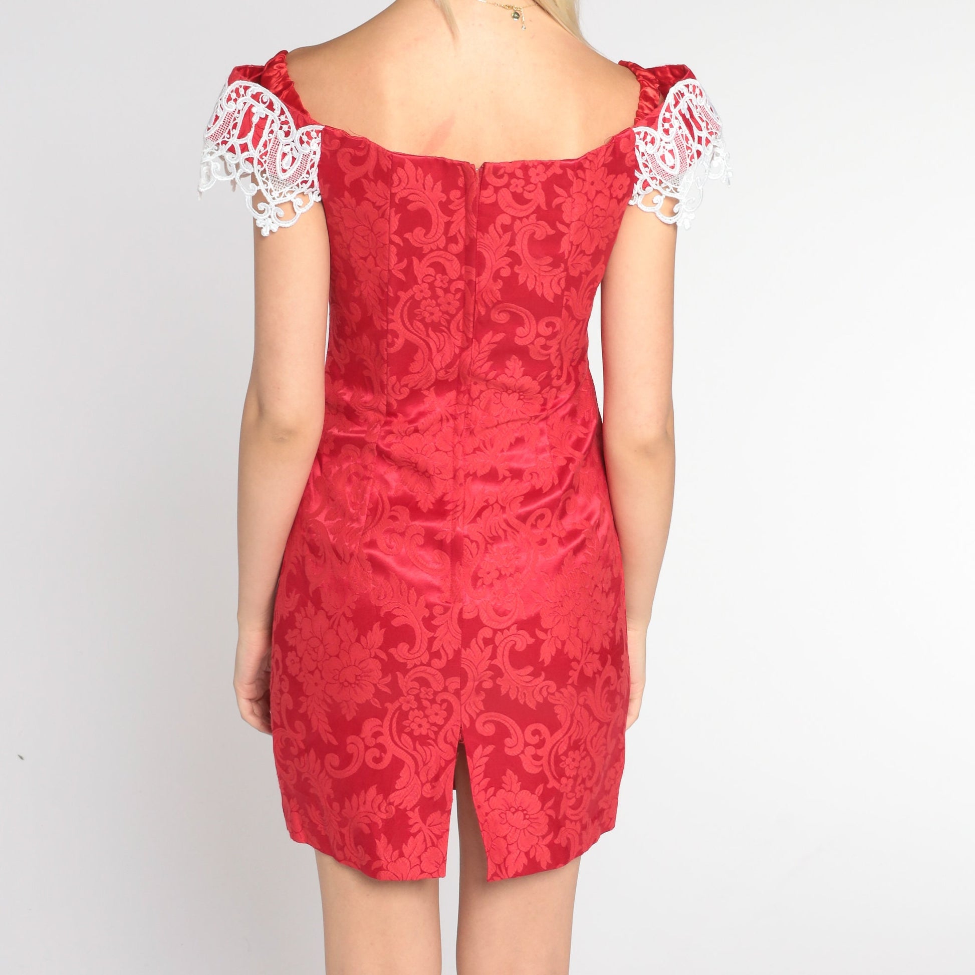 Gunne Sax 80s Red Floral Embossed Mini Dress Off-Shoulder Lace Trim Extra Small