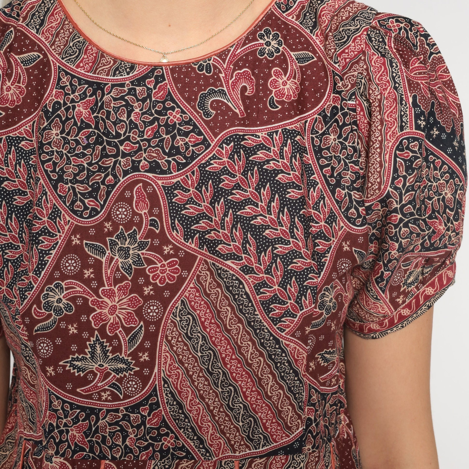 90s Batik Floral Mini Dress Puff Sleeve High Waist Cotton Red Medium M