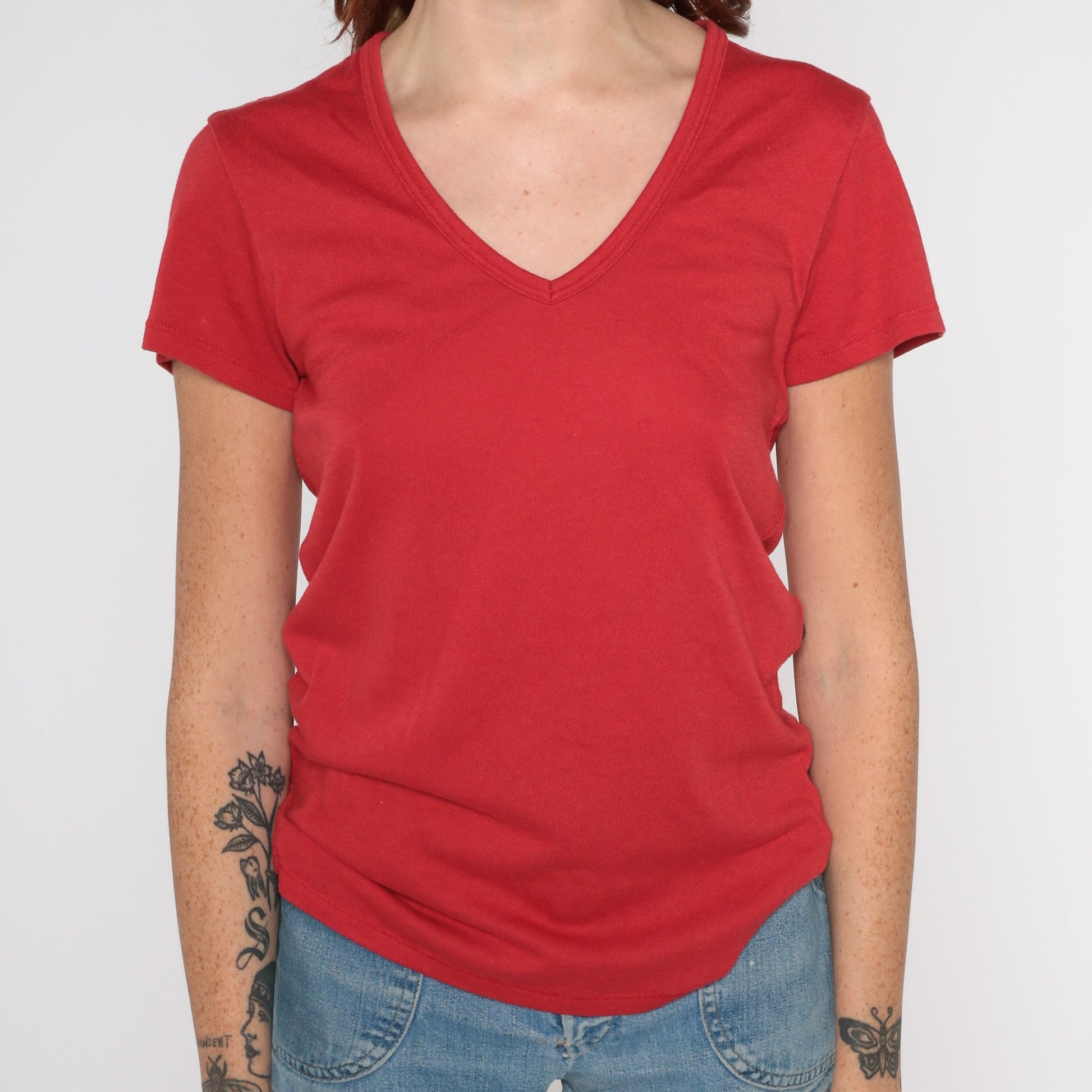 80s Red V-Neck T-Shirt Single Stitch Cotton Tee Medium M