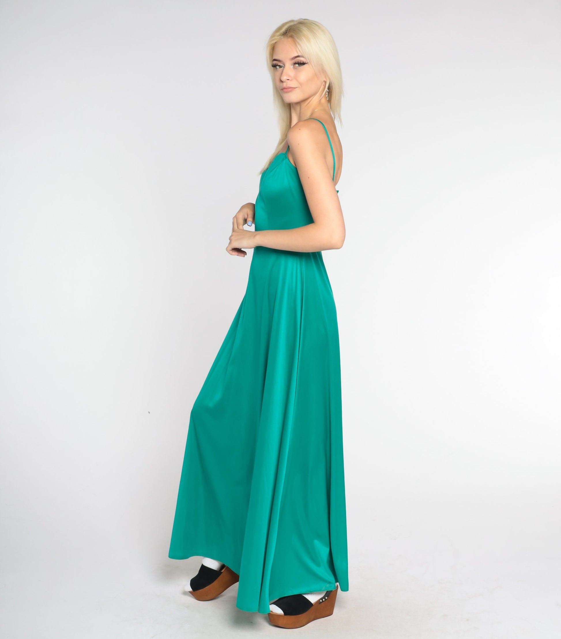 70s Green Maxi Dress Sweetheart Neckline Basque Waist Sleeveless Small S