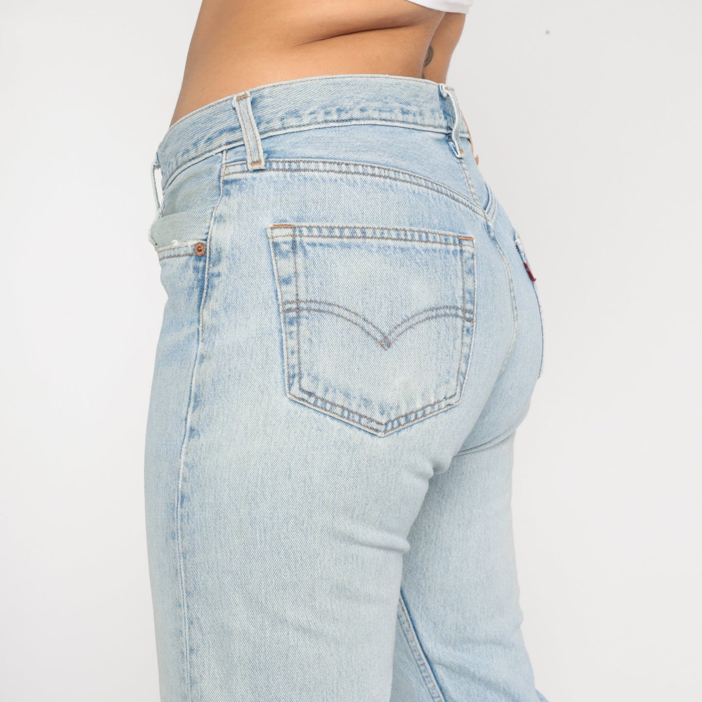 Levis 501 90s Straight Leg Jeans Light Wash Button Fly Large 34