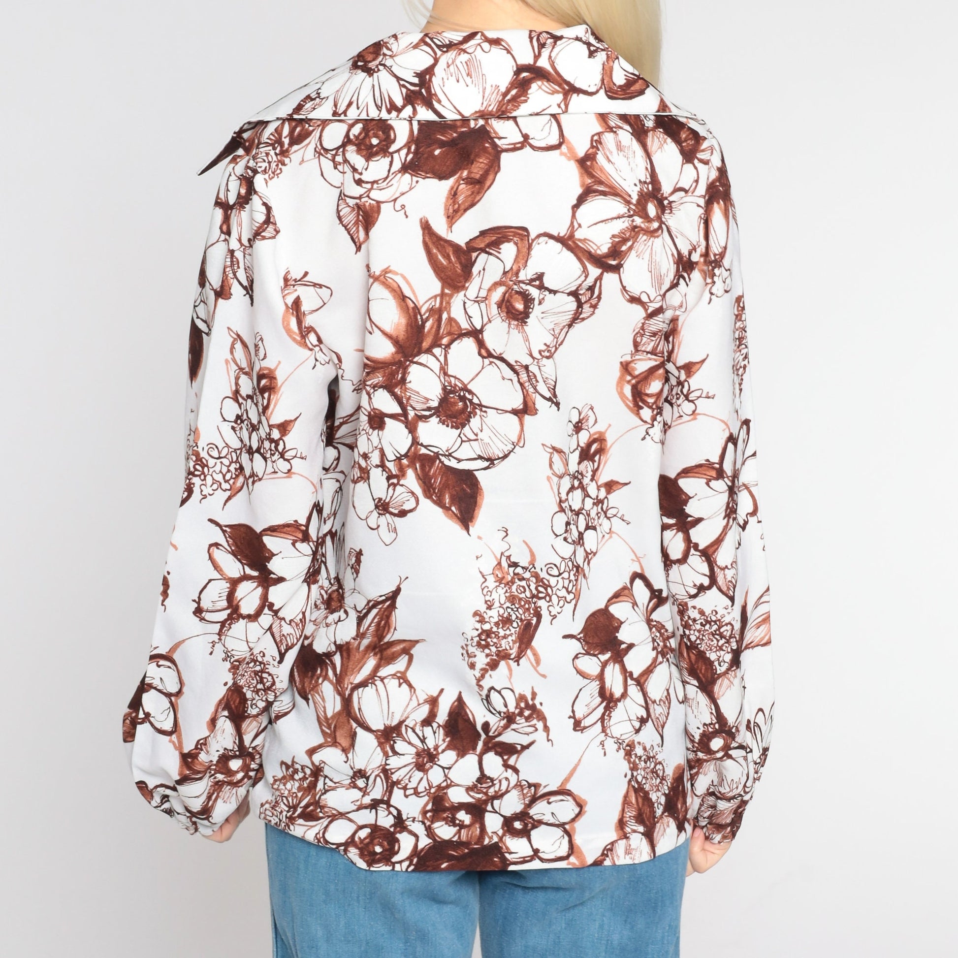 70s Floral Dagger Collar Blouse White Brown Flower Print V-Neck Medium