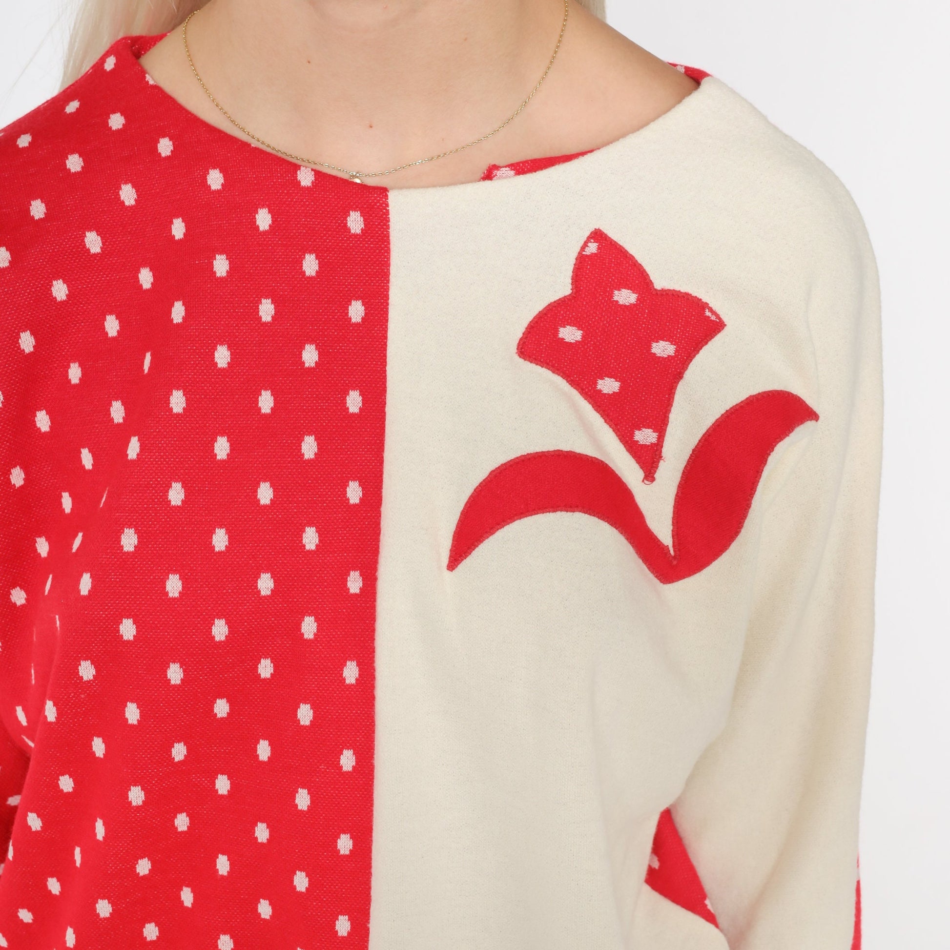 80s Red Polka Dot Sweatshirt Cream Floral Appliqué Pullover Small