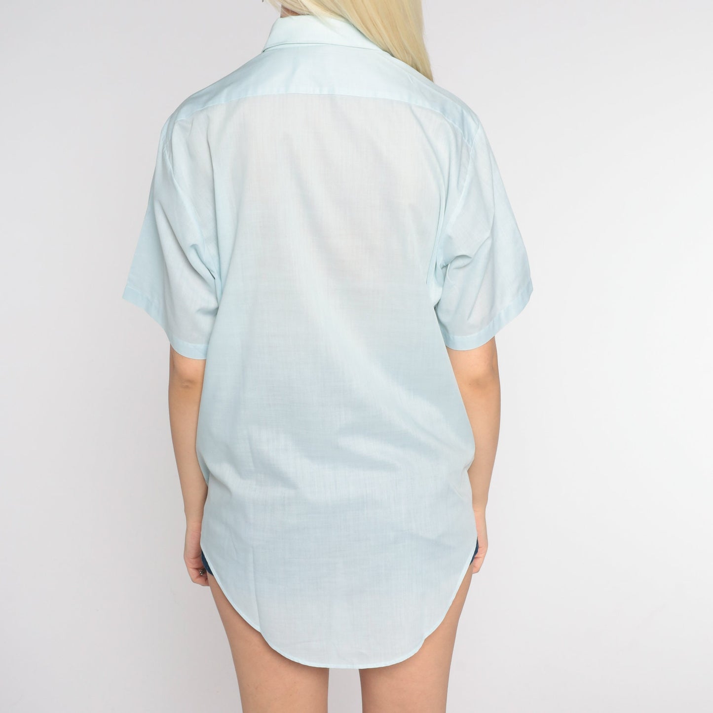70s Light Blue Button-Up Shirt Short Sleeve Collared Top Men's Large L
