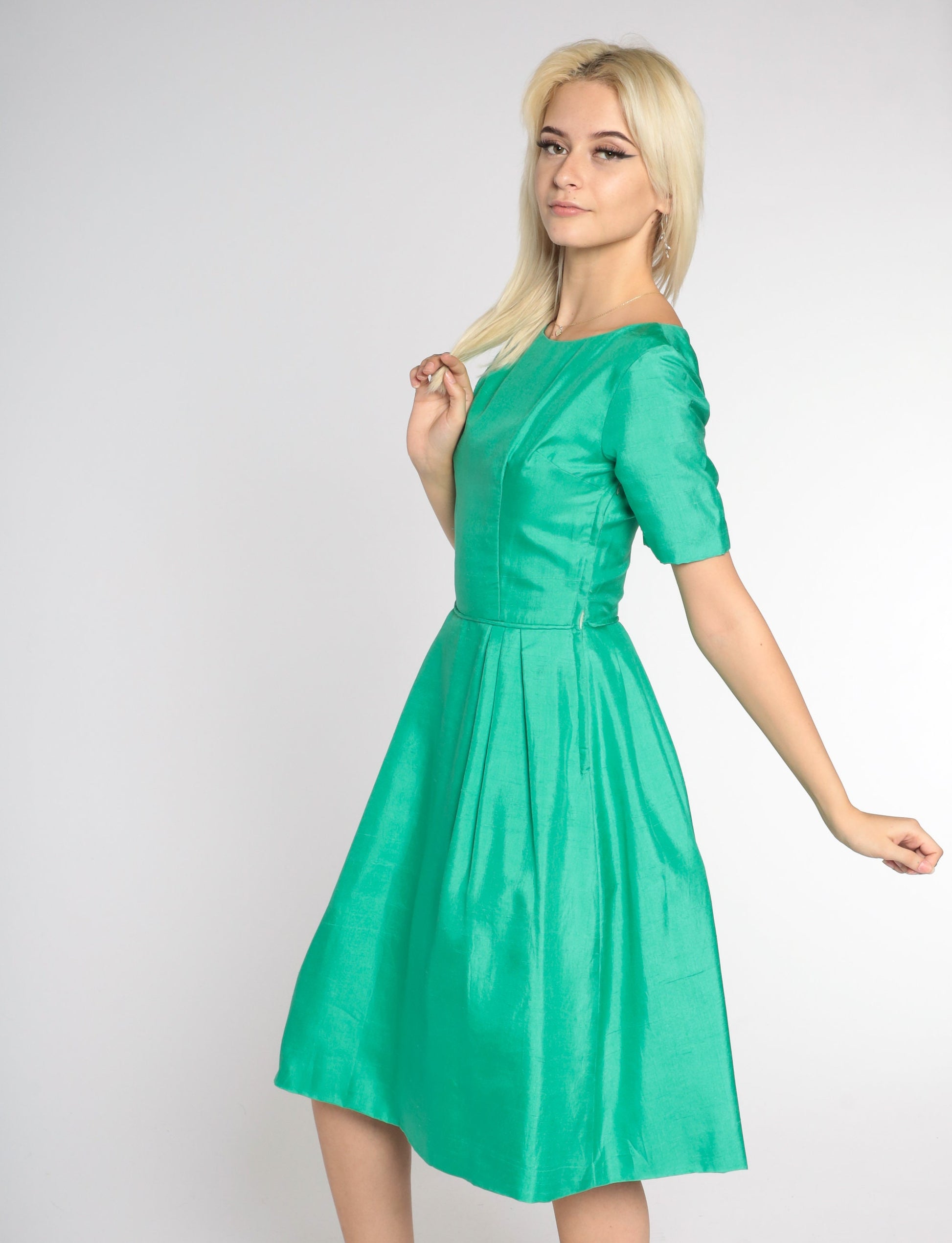60s Green Knee-Length Dress High Waist A-Line Short Sleeve Extra Small
