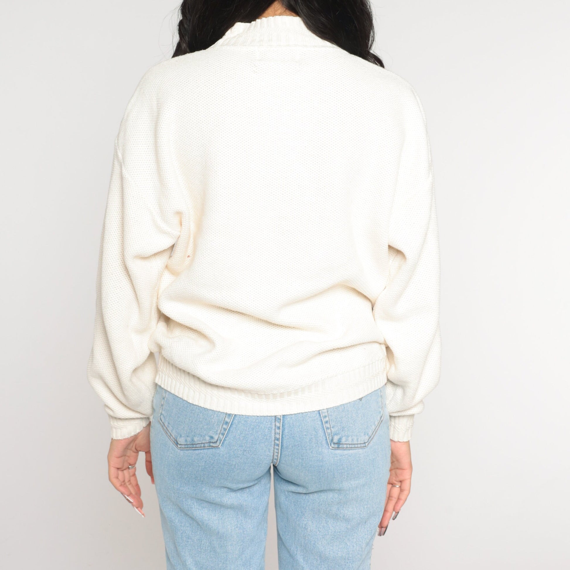 90s Isle of Cotton White Floral Embroidered Mockneck Sweater Large L