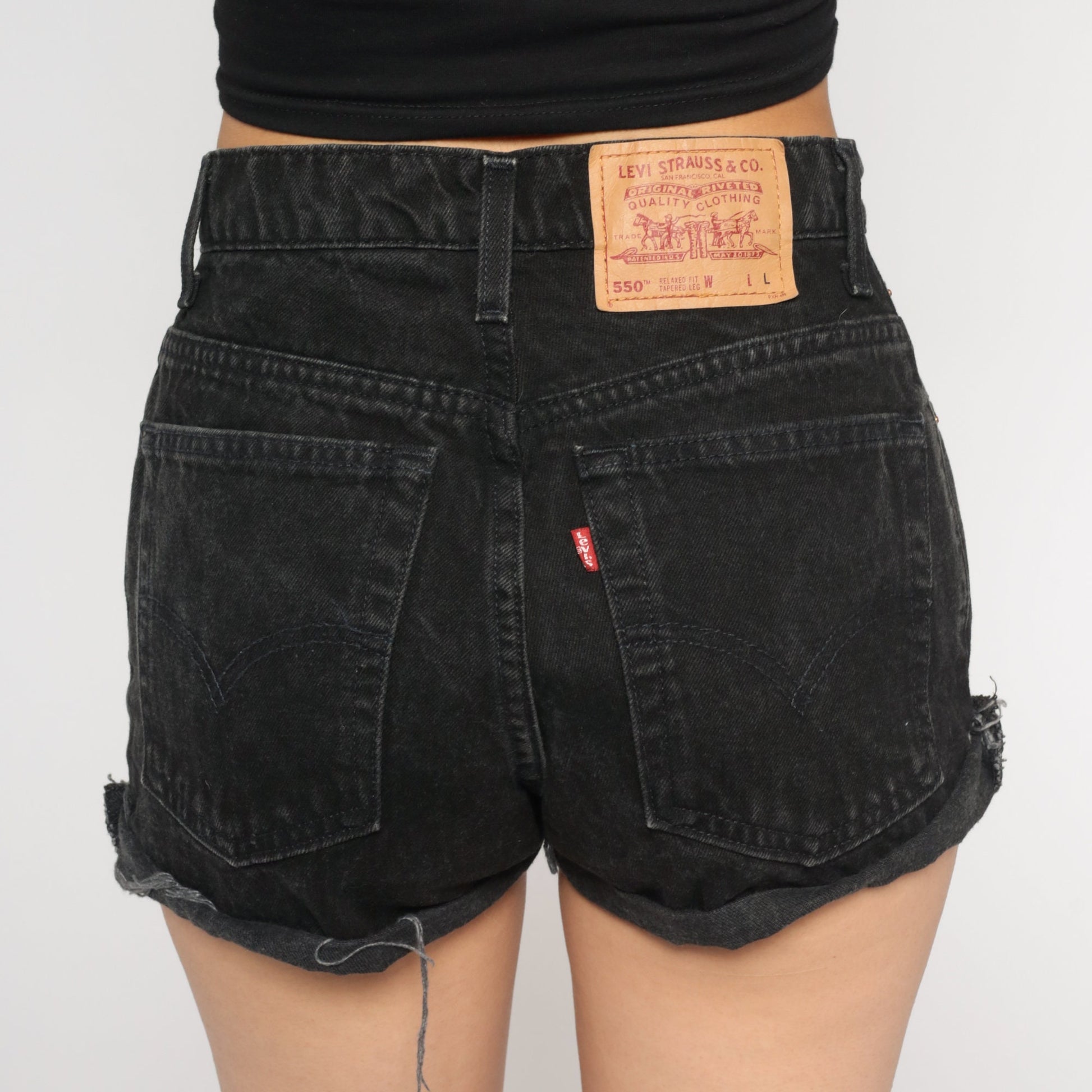 90s Levi's 550 Black Denim Shorts High Rise Raw Cuff Small