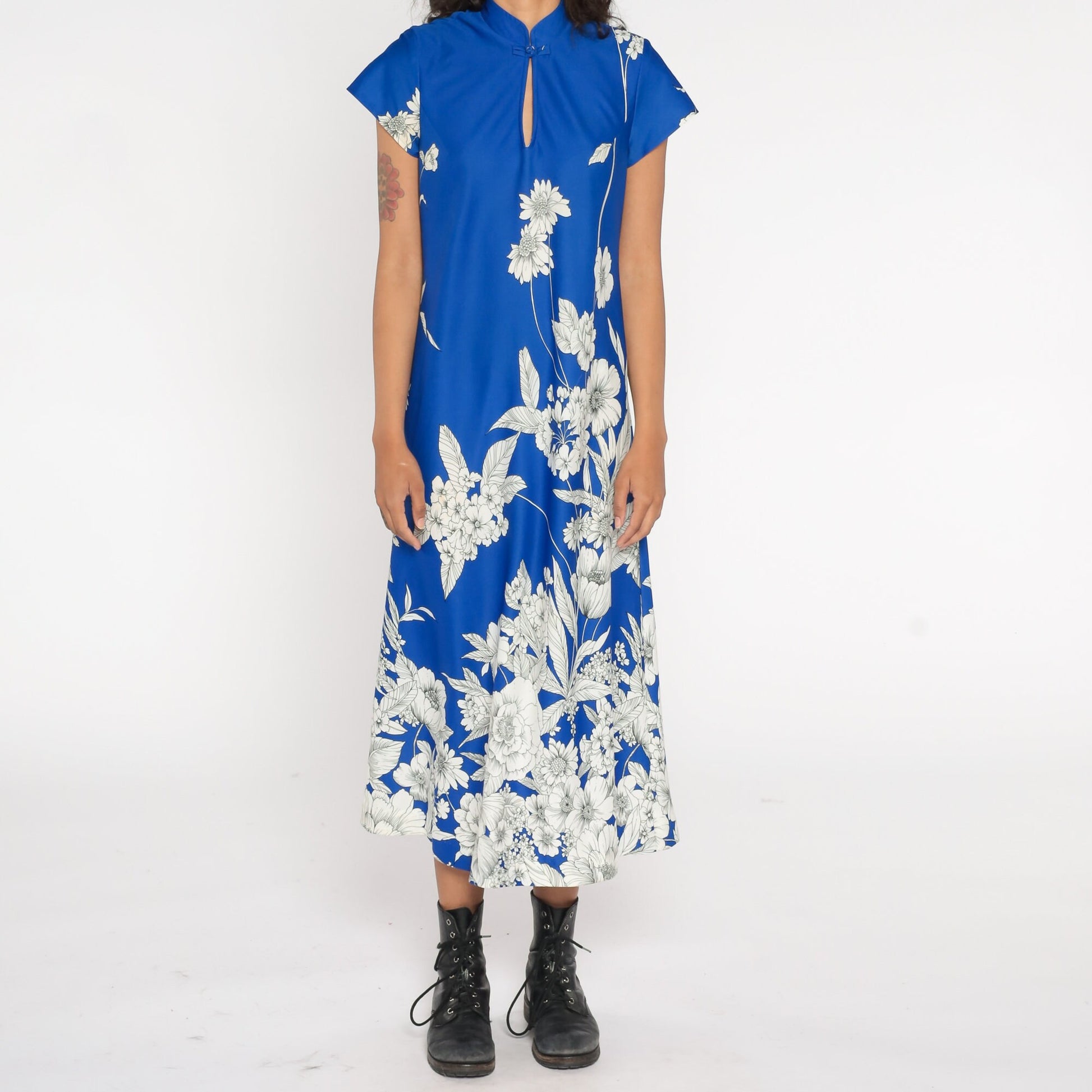 70s Blue Floral Maxi Dress Cap Sleeve Mandarin Collar Keyhole Medium