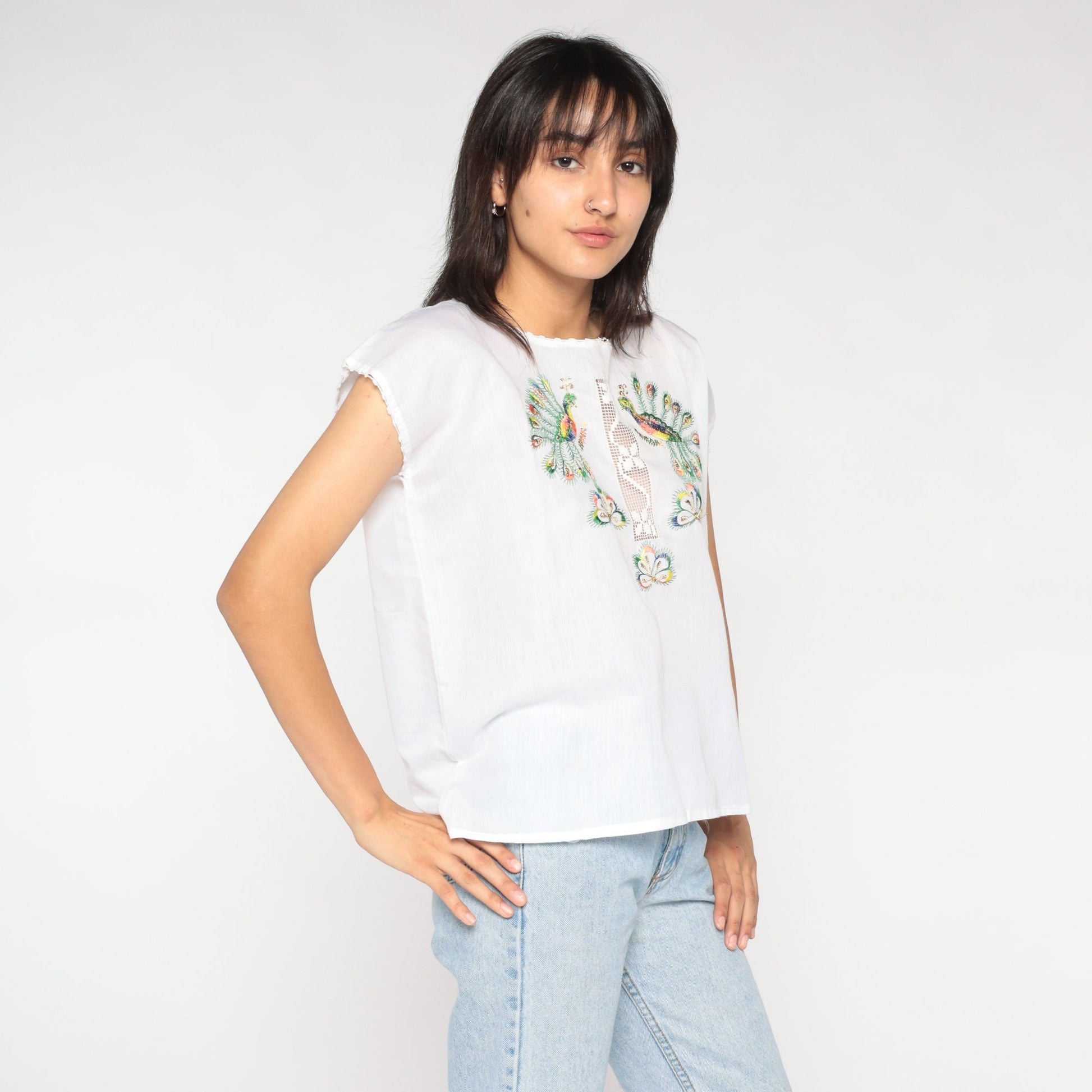 90s White Peacock Embroidered Blouse Metallic Cutout Cap Sleeve Medium
