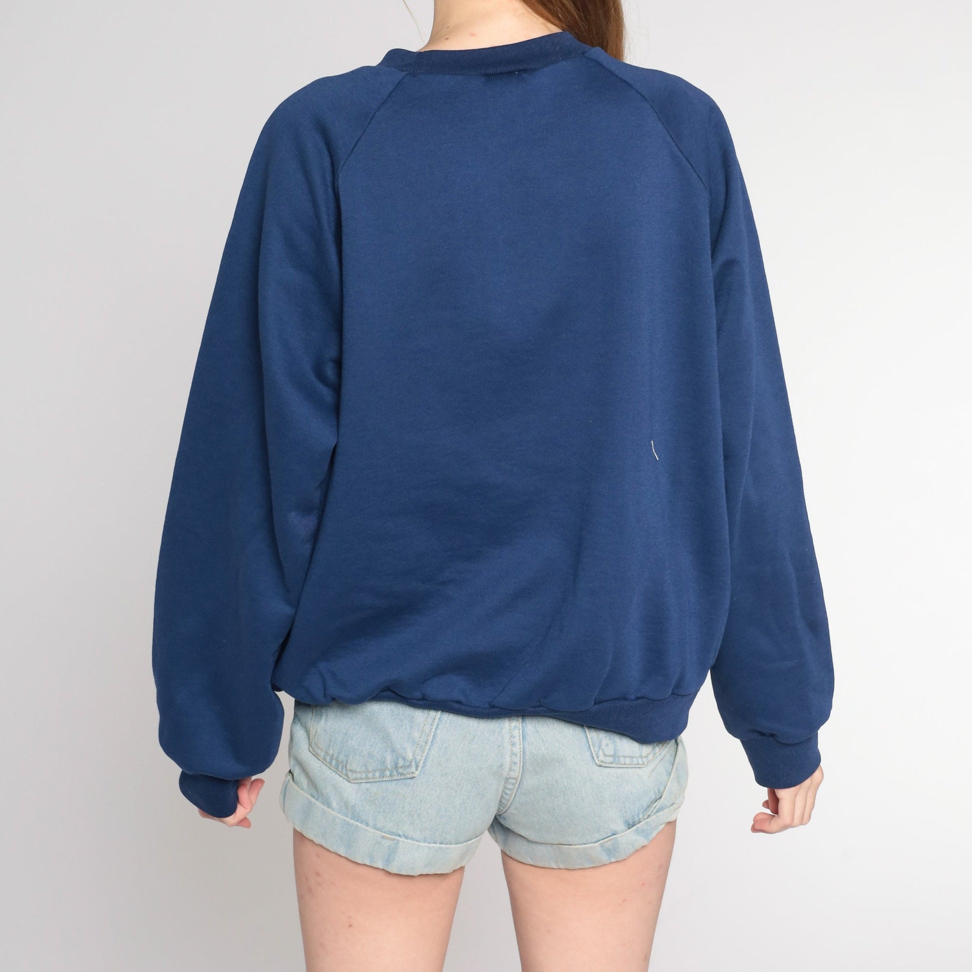00s Sydney Australia Skyline Graphic Sweatshirt Navy Raglan Crewneck Small