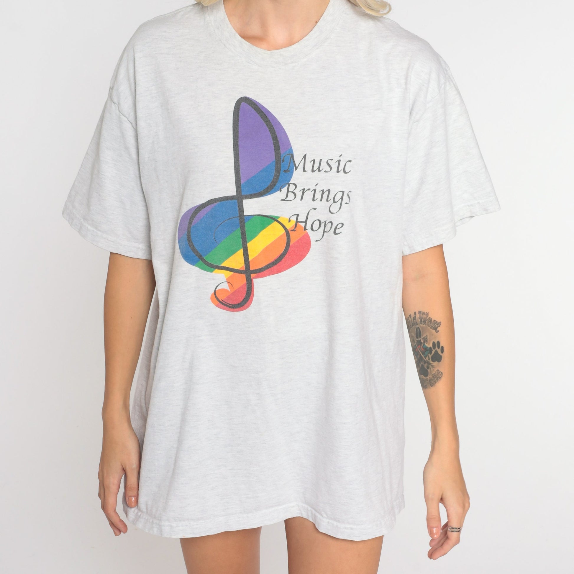 Y2K Music Brings Hope Treble Clef Graphic Tee Heather Grey Large