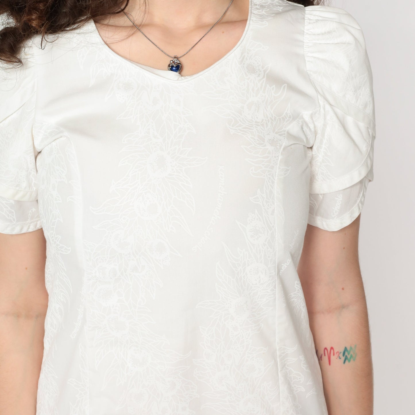 80s Hawaiian Kamehameha Schools Mini Dress White Floral Puff Sleeve Extra Small