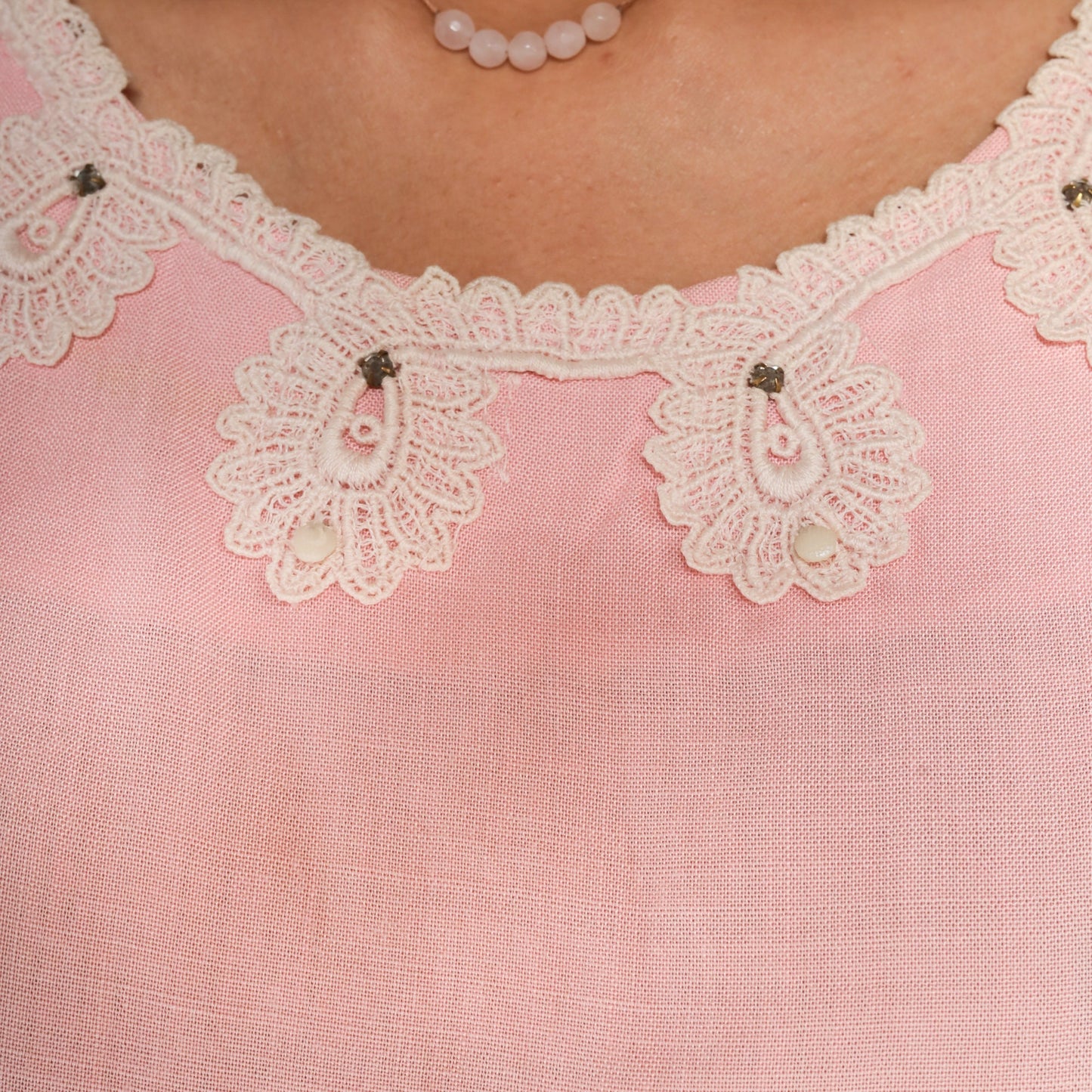 60s Pink Beaded Lace Trim Sheath Mini Dress Sleeveless Extra Small XS