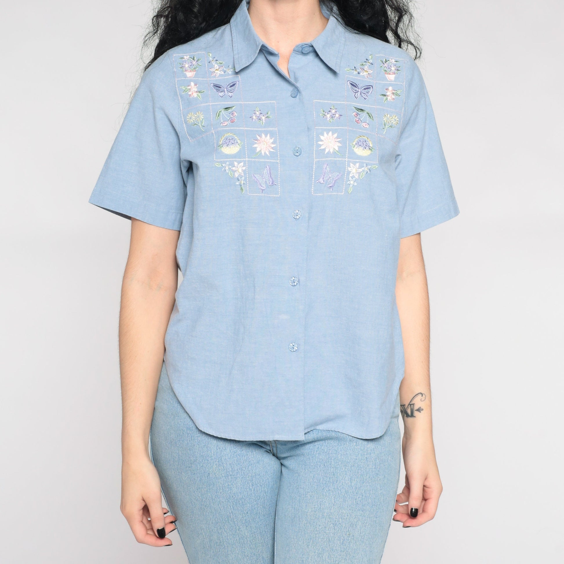 90s Alfred Dunner Blue Embroidered Floral Button Up Shirt Large L
