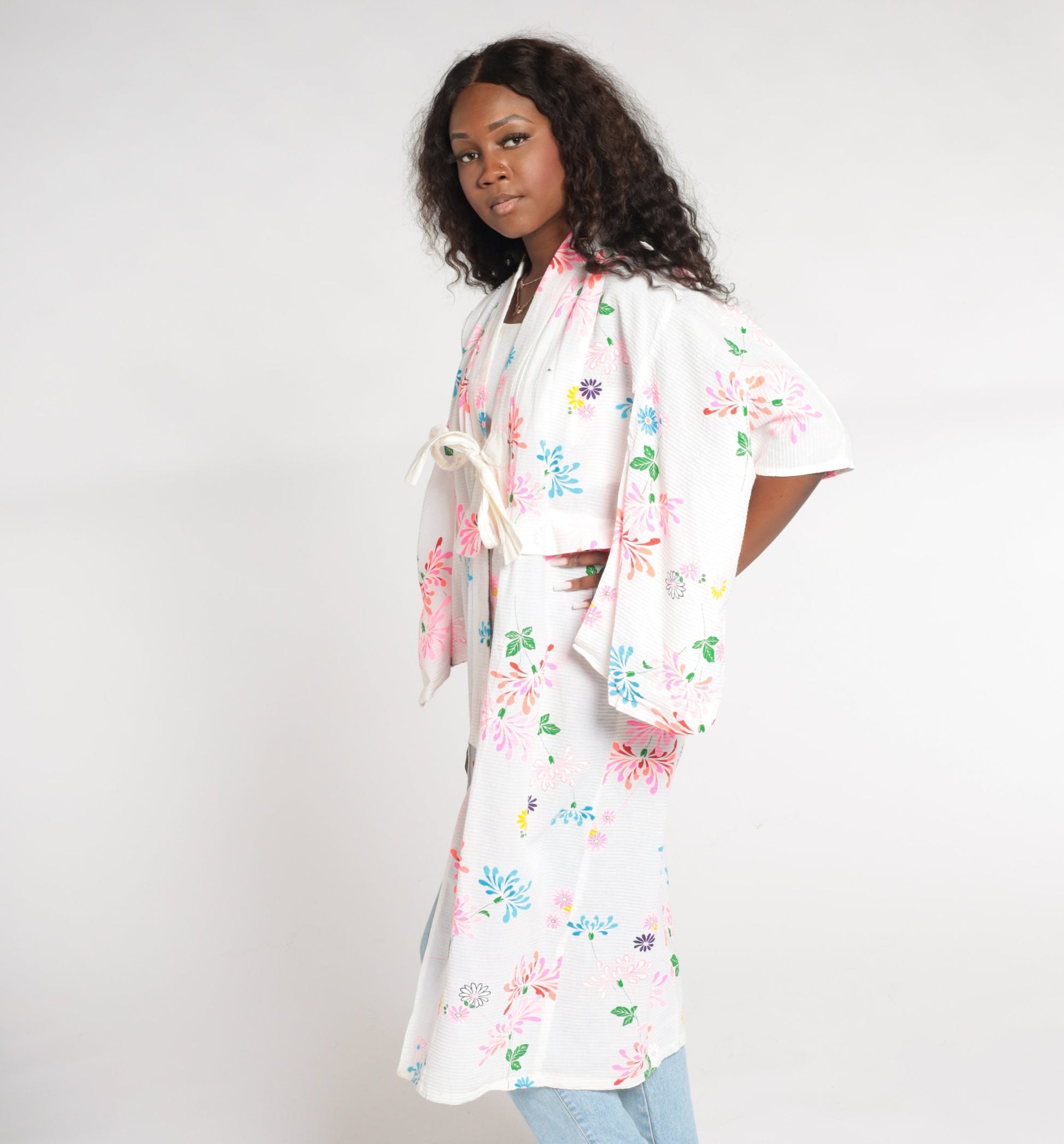 90s White Floral Kimono Robe Midi Length Tie Front Small Medium Large
