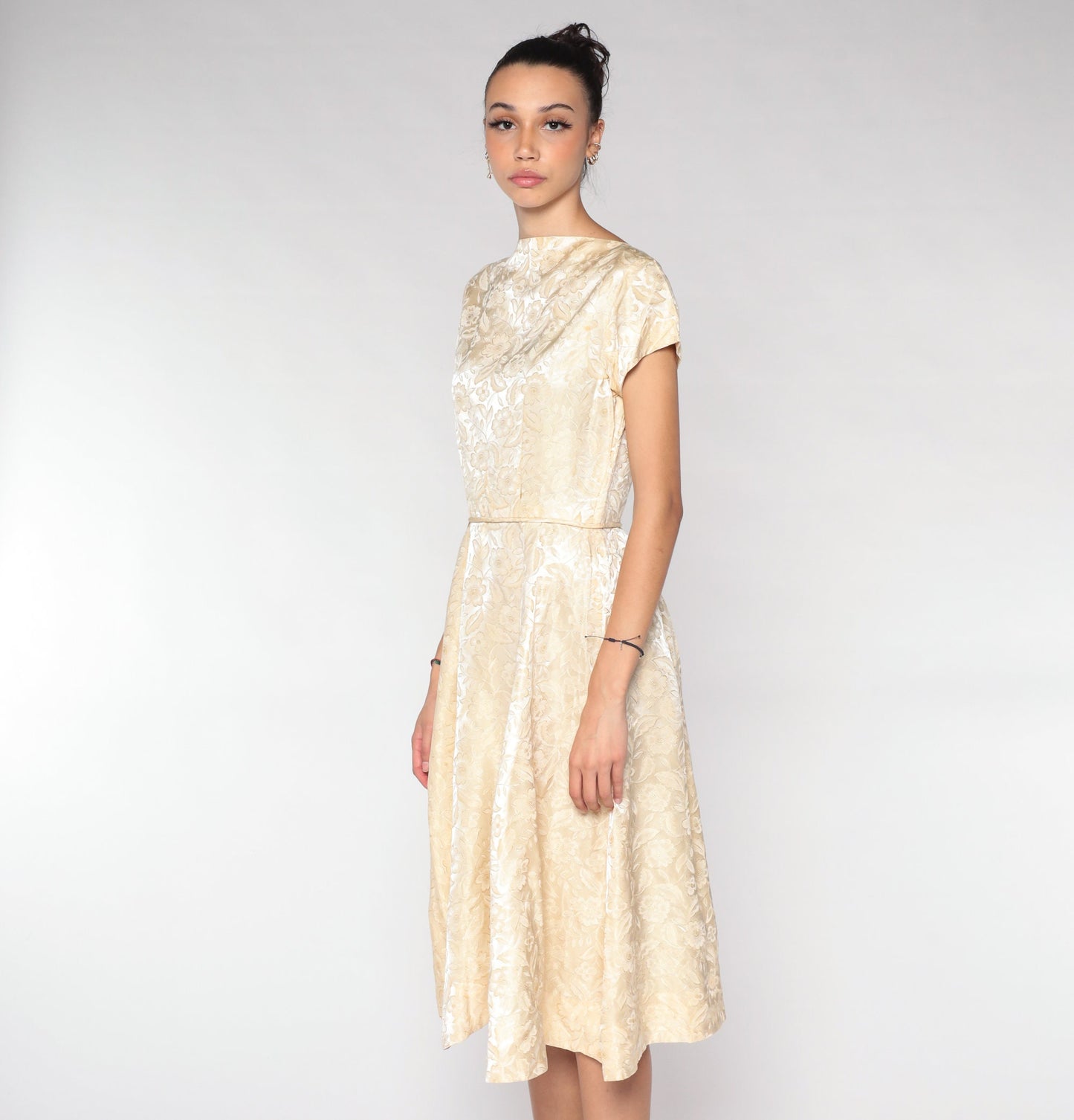1960s Cream Brocade Floral Midi Dress Cap Sleeve High Waist Small S