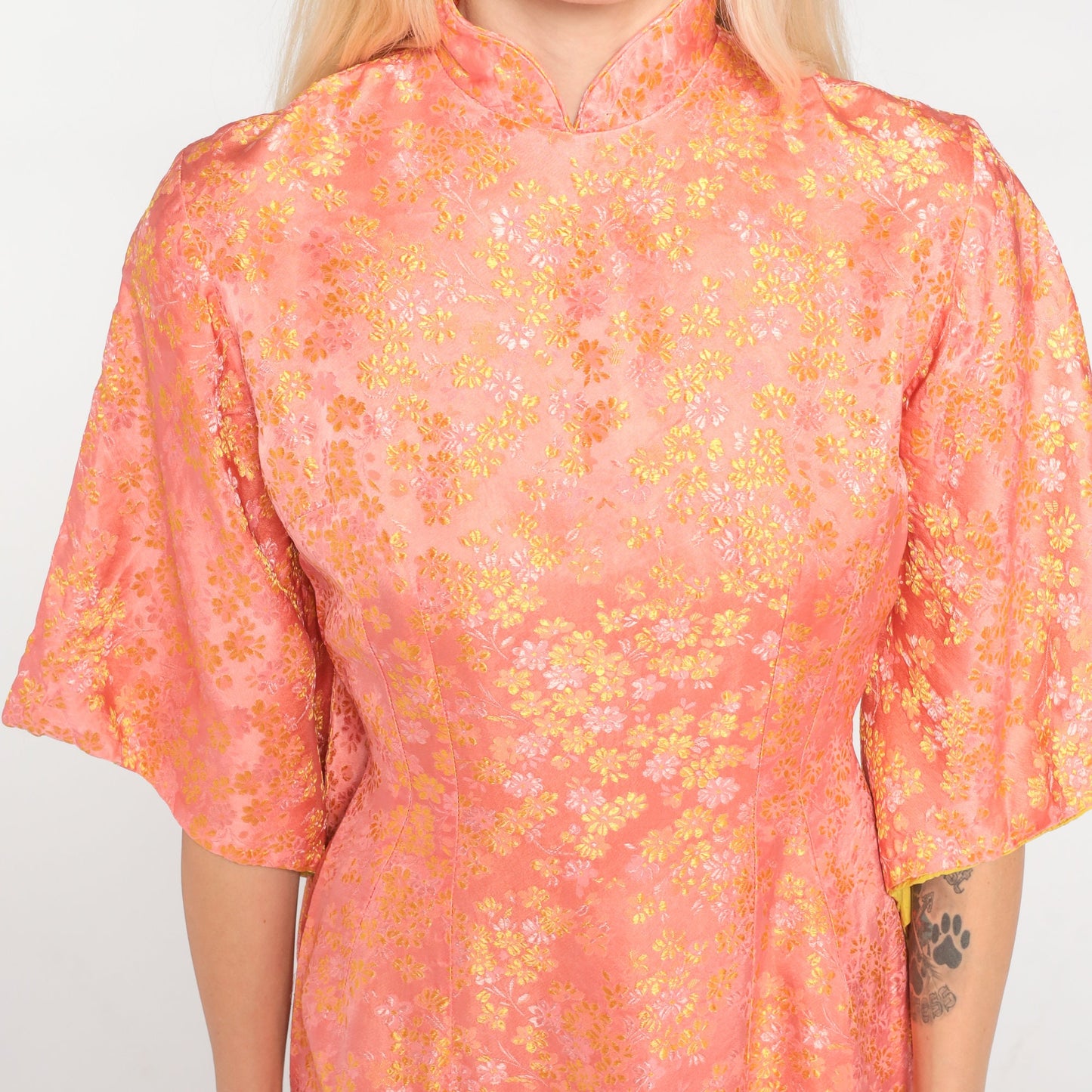 60s Peach Silk Floral Midi Dress Mandarin Collar Bell Sleeve Side Slit Extra Small XS
