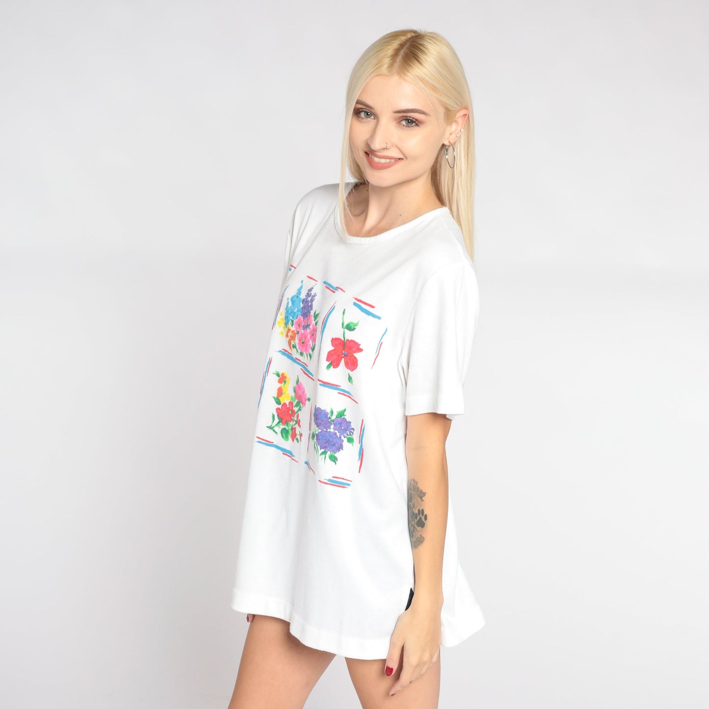 90s Watercolor Floral Graphic Tee White Single Stitch Wildflower Print Extra Large