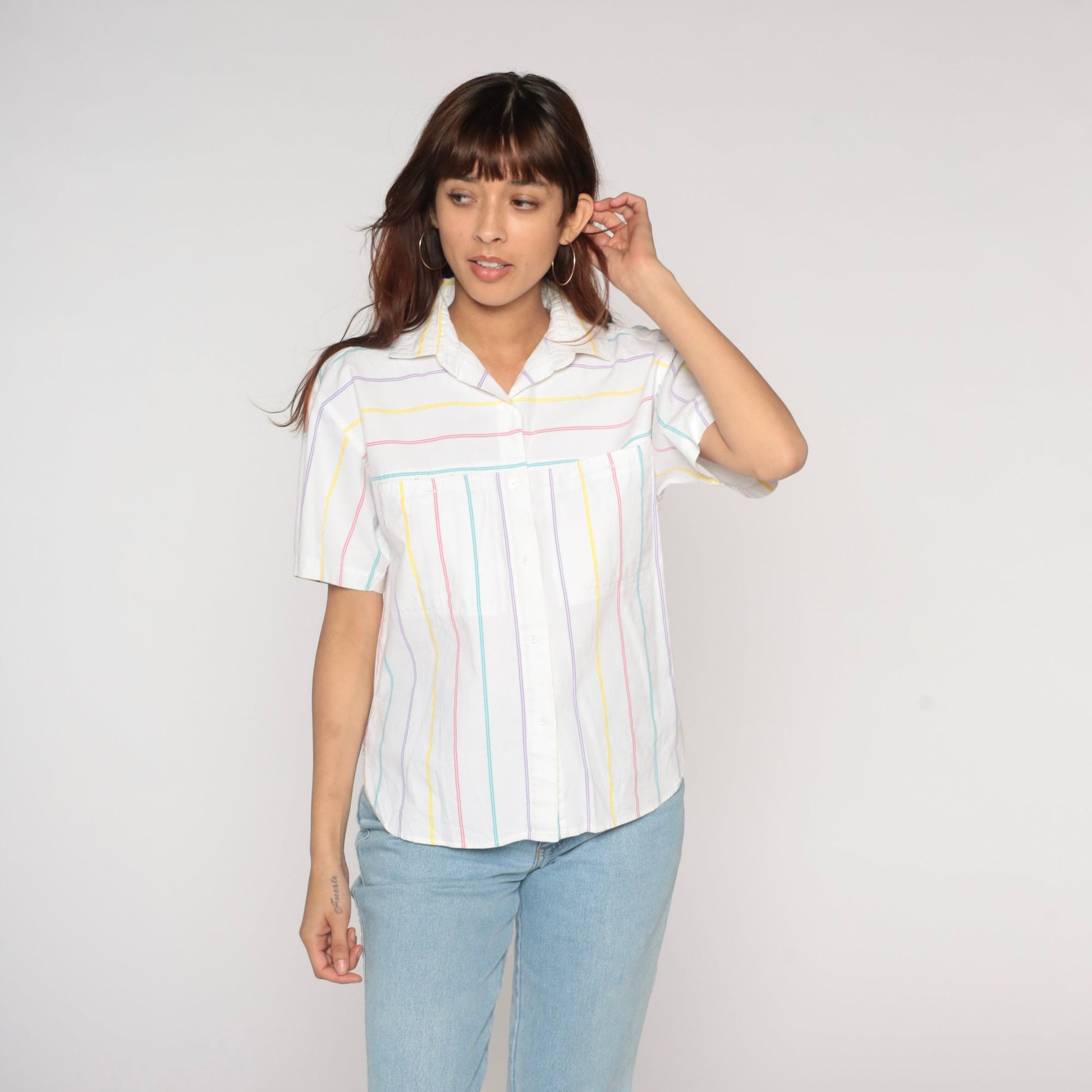 90s White Rainbow Striped Button-Up Blouse Short Sleeve Collared Cotton Medium