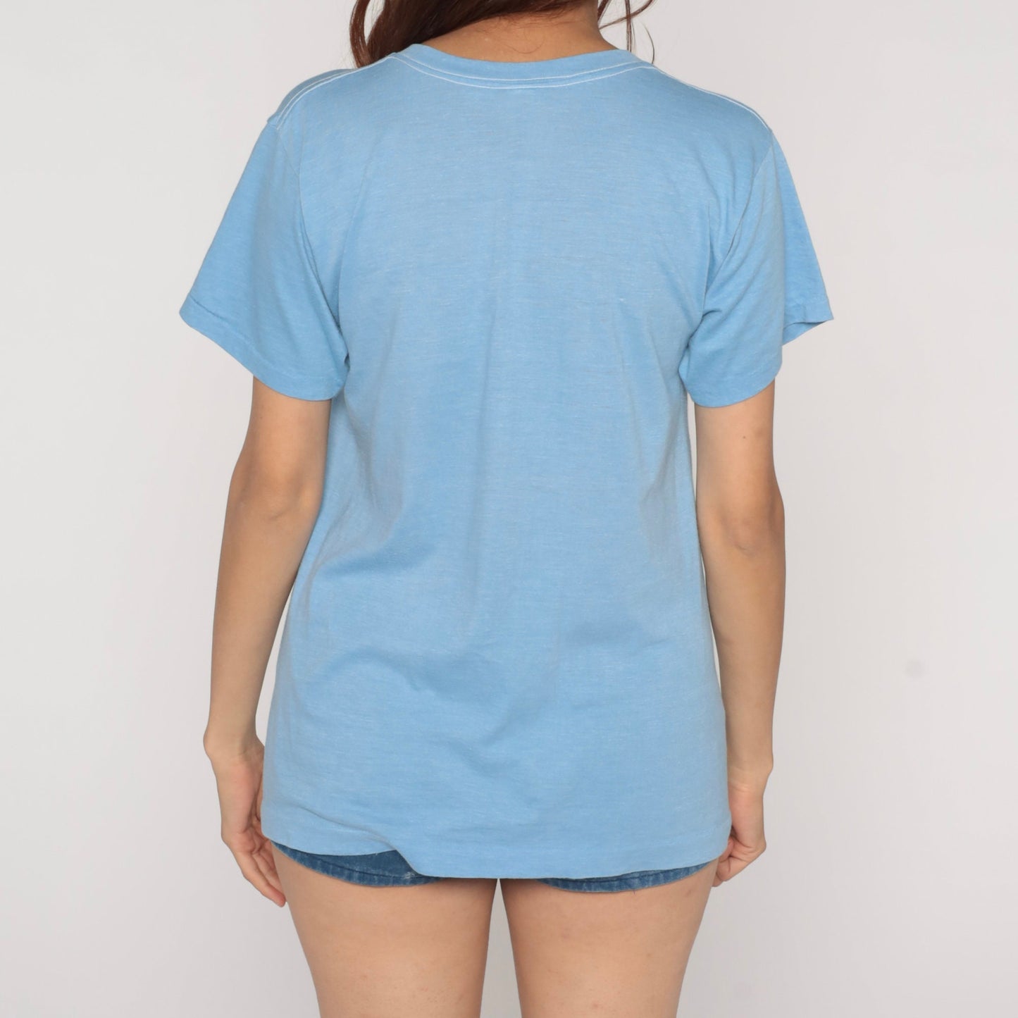 80s Anthropologia Amantoribus Latin Graphic T-Shirt Baby Blue Medium