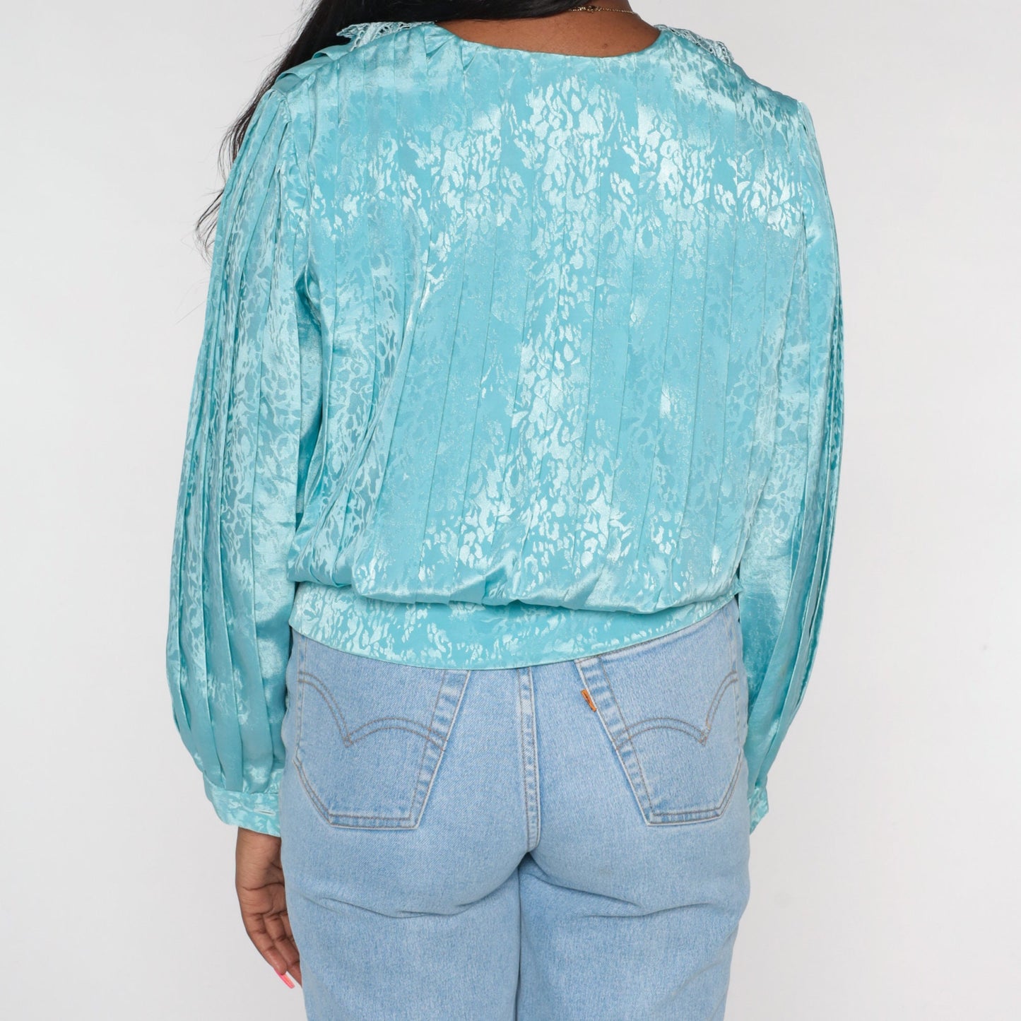80s Blue Embossed Blouse Crochet Collar V-Neck Pleated Long Sleeve Medium