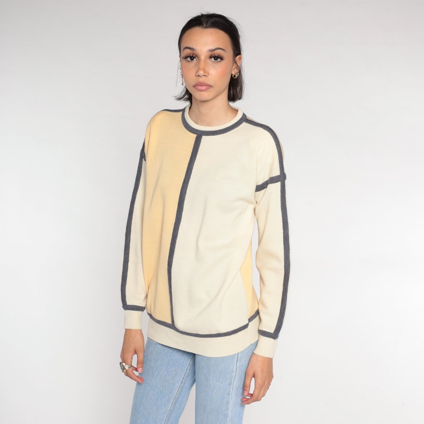 90s Liz Claiborne Wool Blend Crewneck Sweater Beige Grey Trim Medium