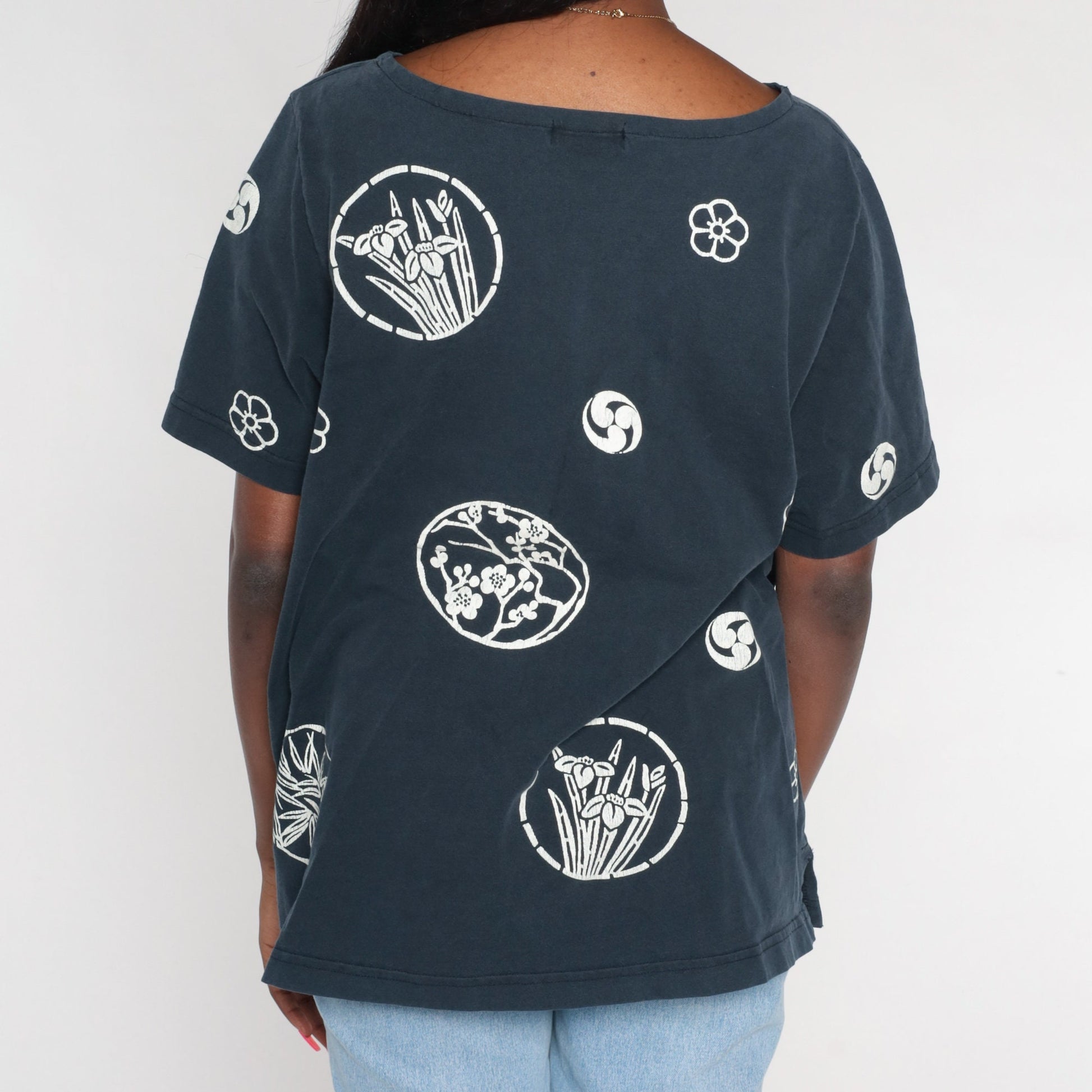 90s Japanese Floral Graphic Tee Black Cotton Cherry Blossom Extra Large XXL