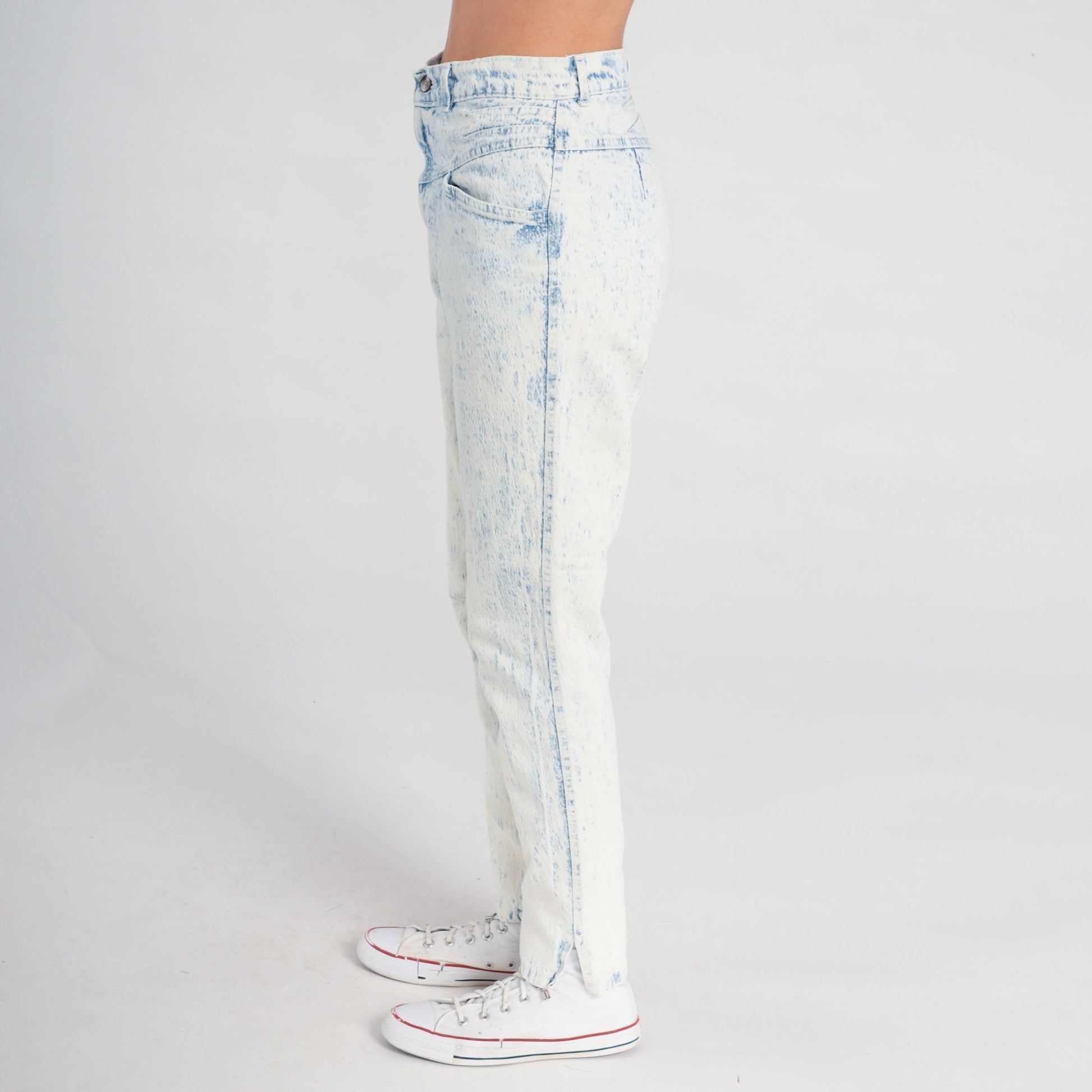 80s Acid Wash High Waist Mom Jeans Blue White Tapered Denim Small 28