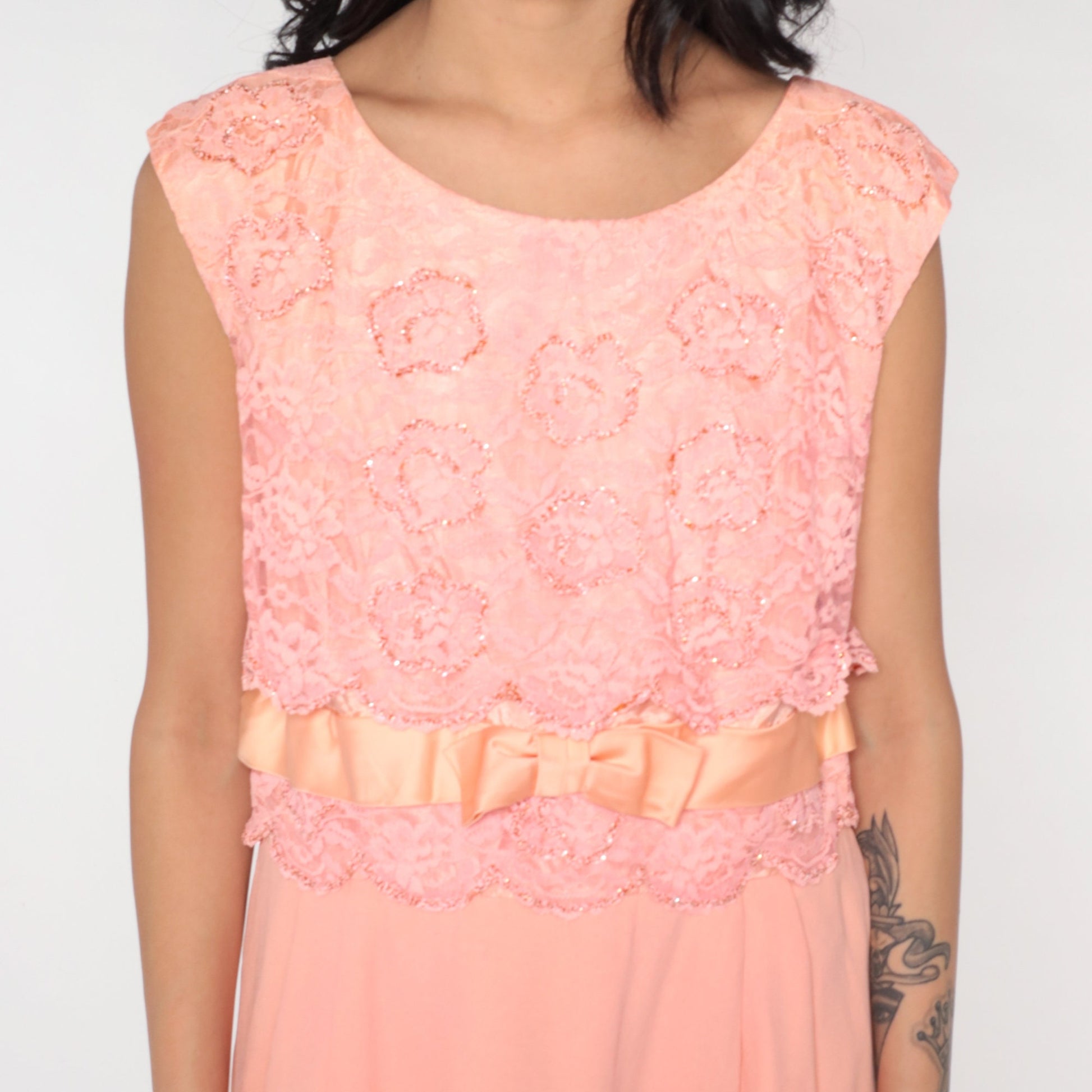 1960s Pink Lace Cocktail Dress Cap Sleeve High Waist Ribbon Bow Medium M