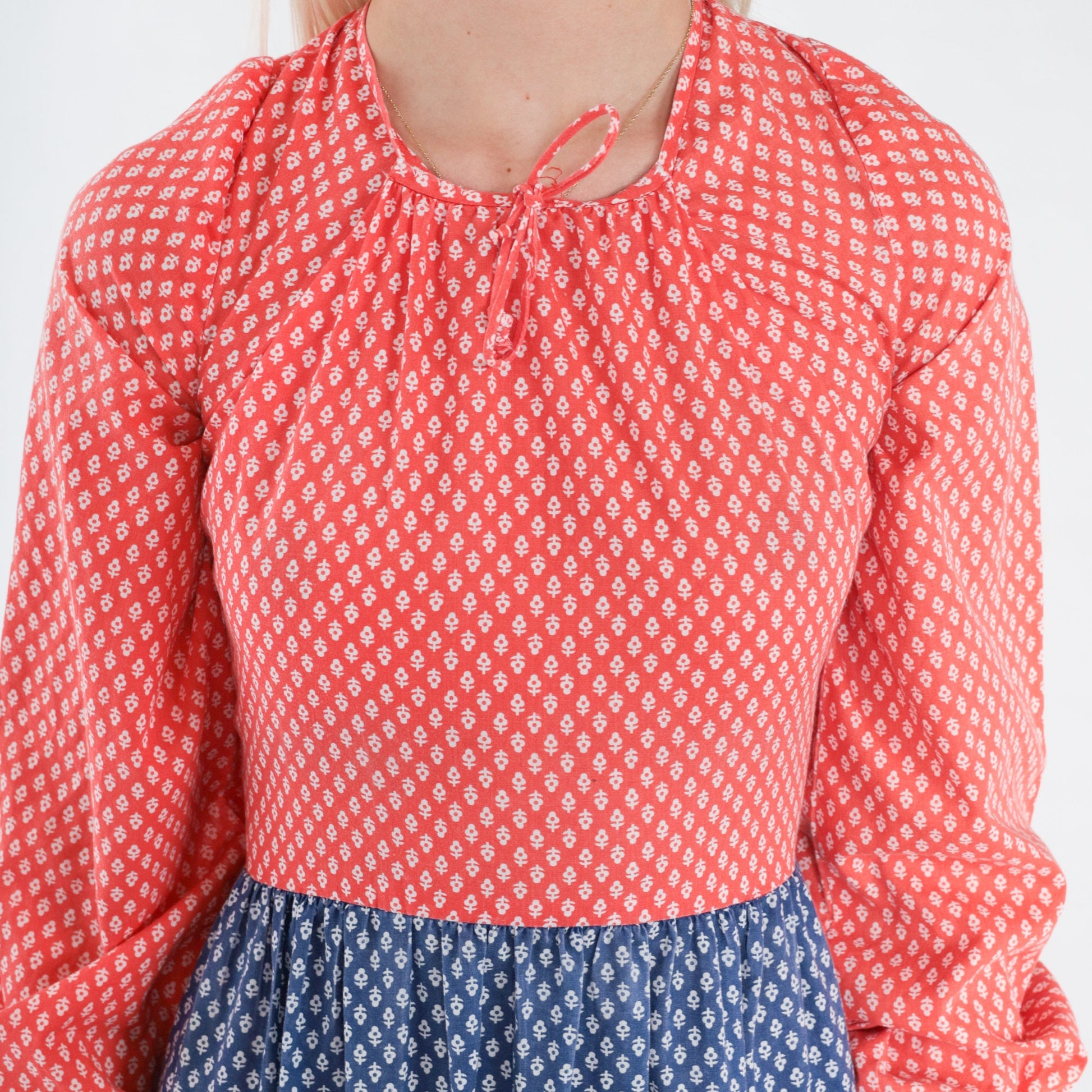 70s Calico Floral Midi Dress Red Blue Tiered 3/4 Sleeve XXS
