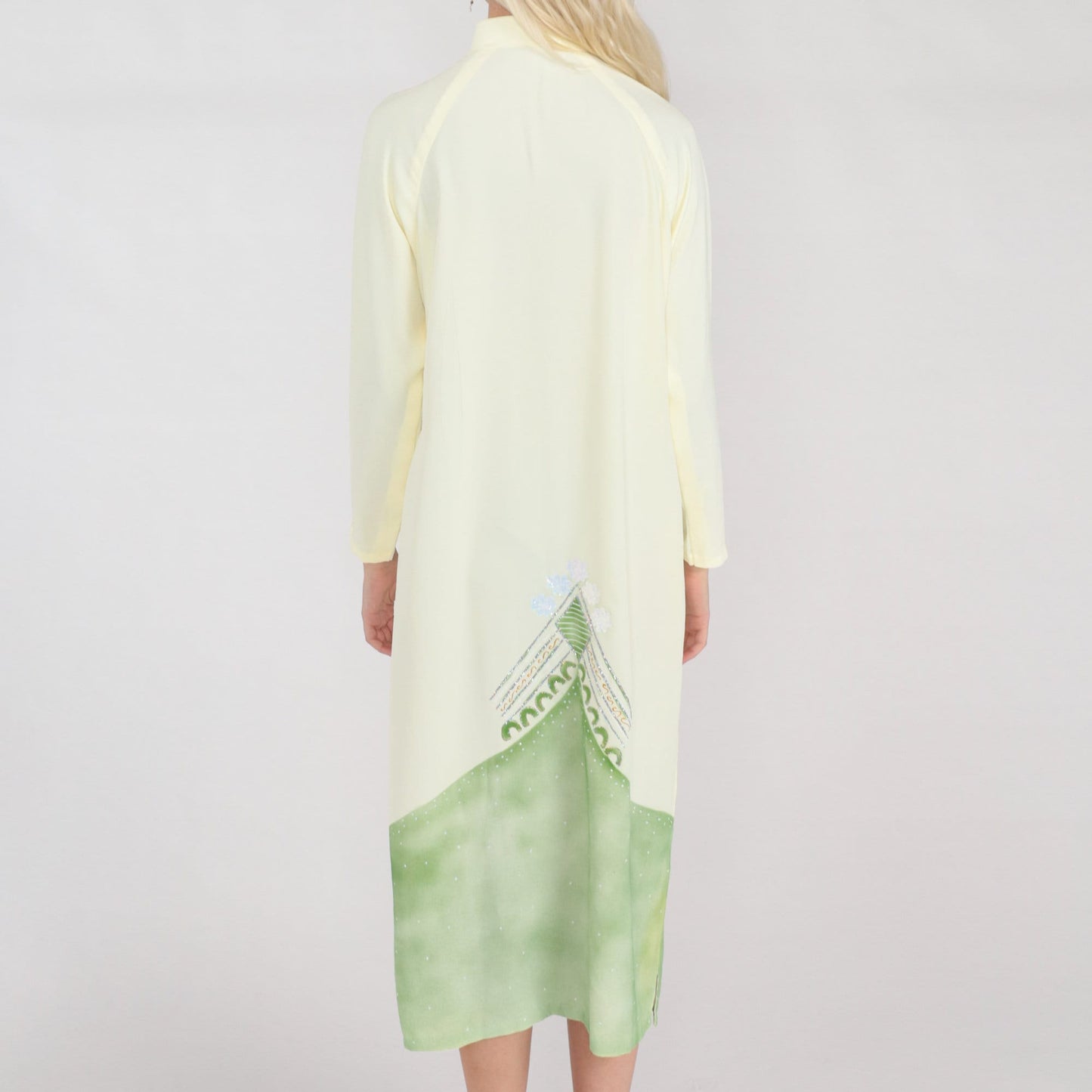 90s Vietnamese Ao Dai Midi Dress Light Yellow Mandarin Collar Long Sleeve Medium M