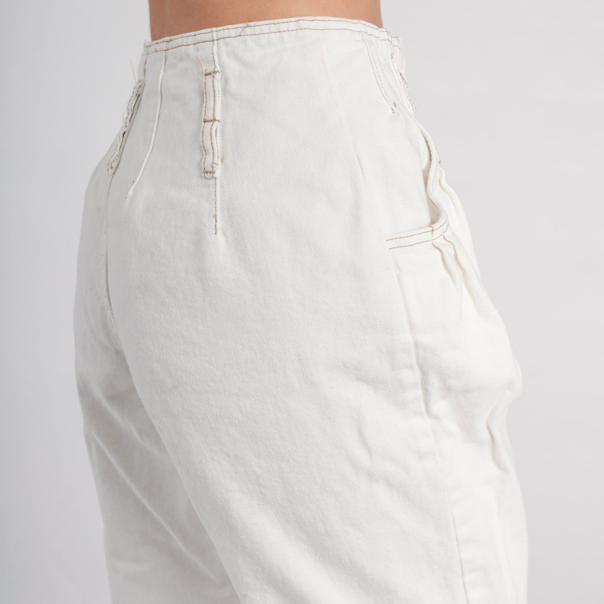 80s Pleated White Denim Jeans High Waist Tapered Cotton Small
